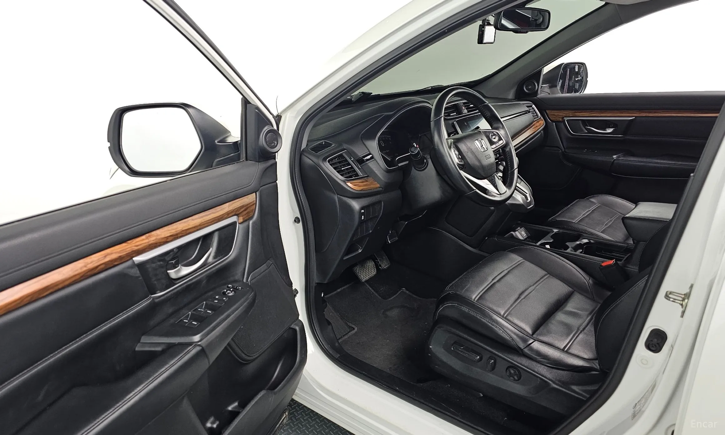 Honda CR-V 5th generation превью 11