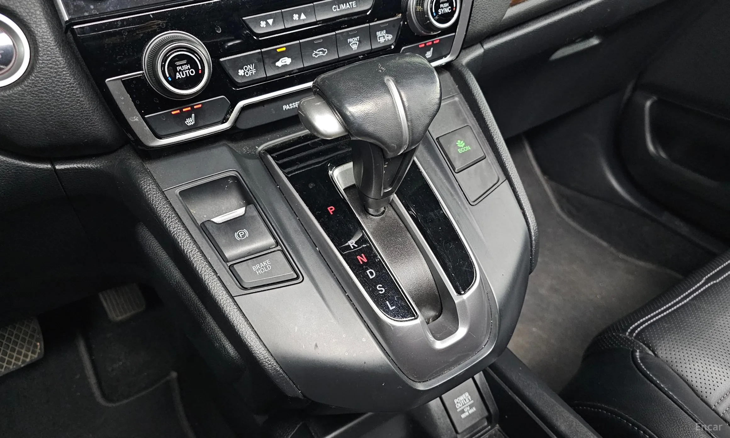 Honda CR-V 5th generation превью 9