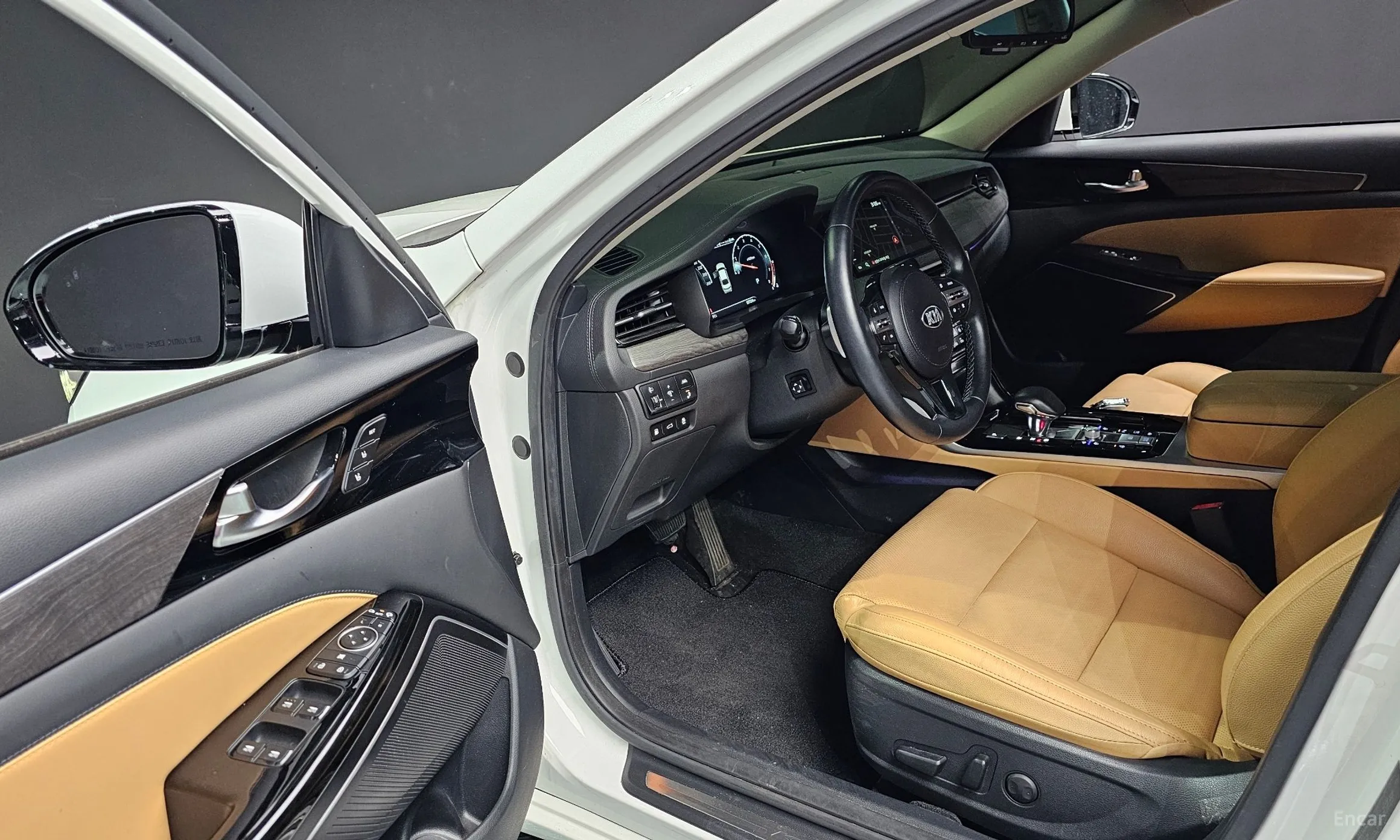 Kia K7 Premier превью 12