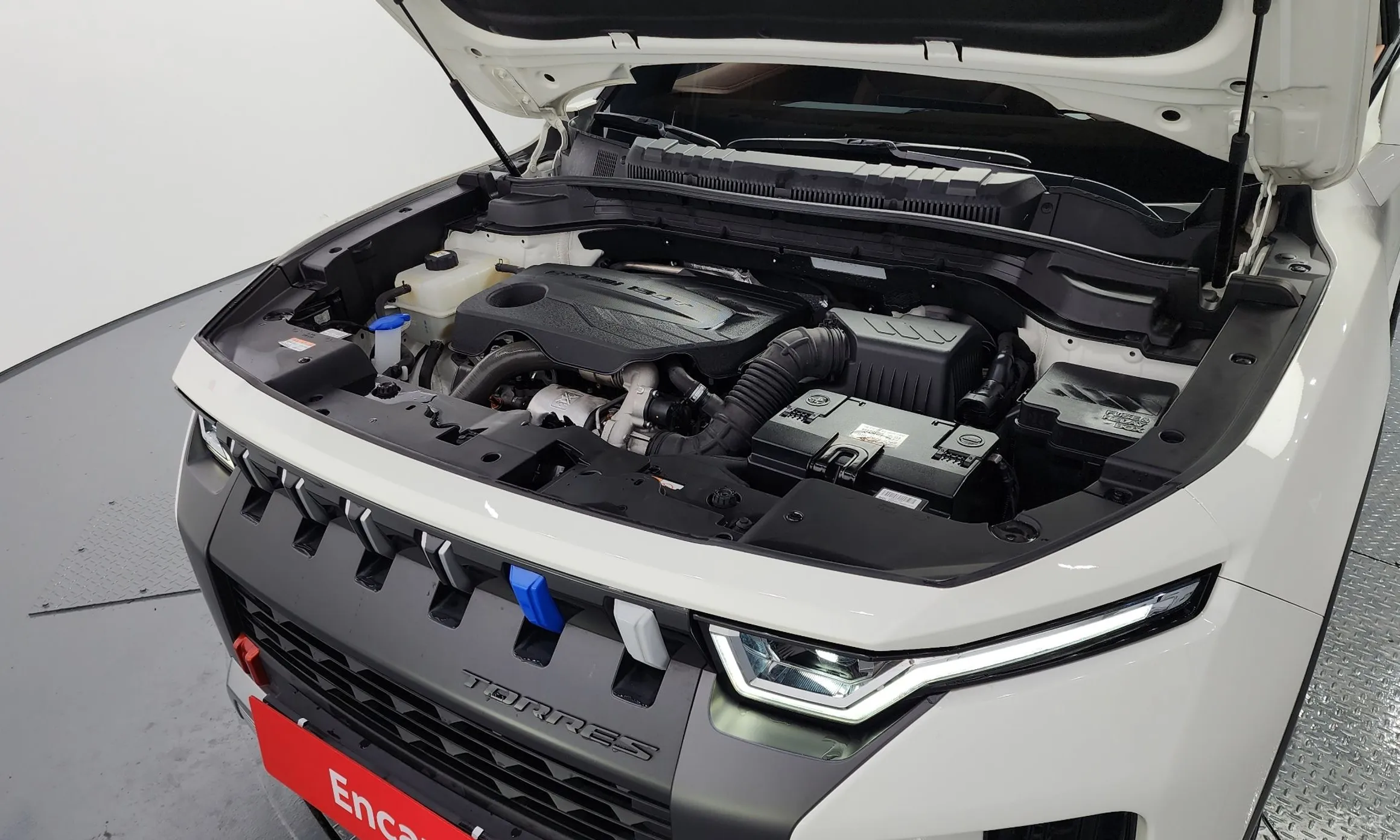 KG Mobility (SsangYong) Torres превью 6