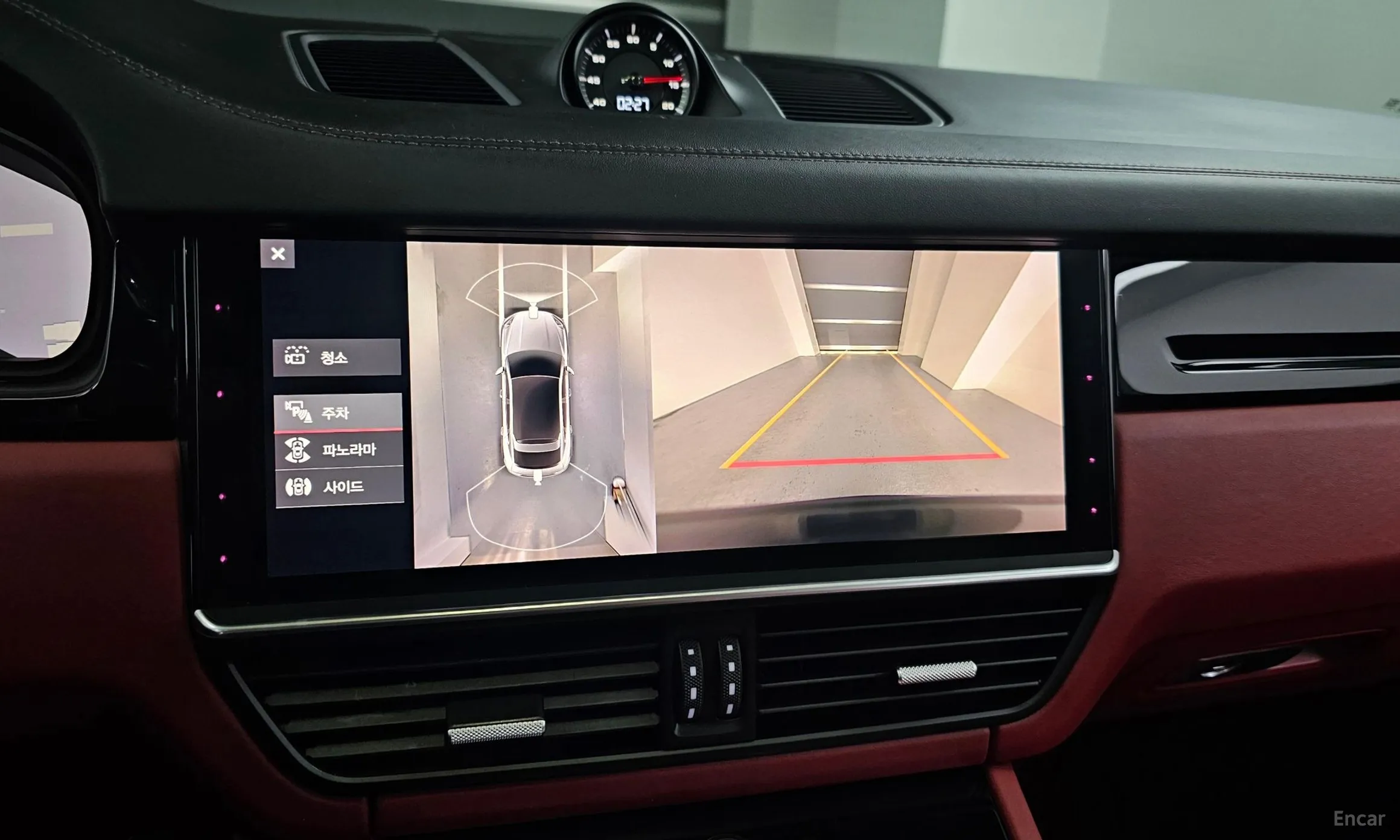 Porsche Cayenne (PO536) превью 15
