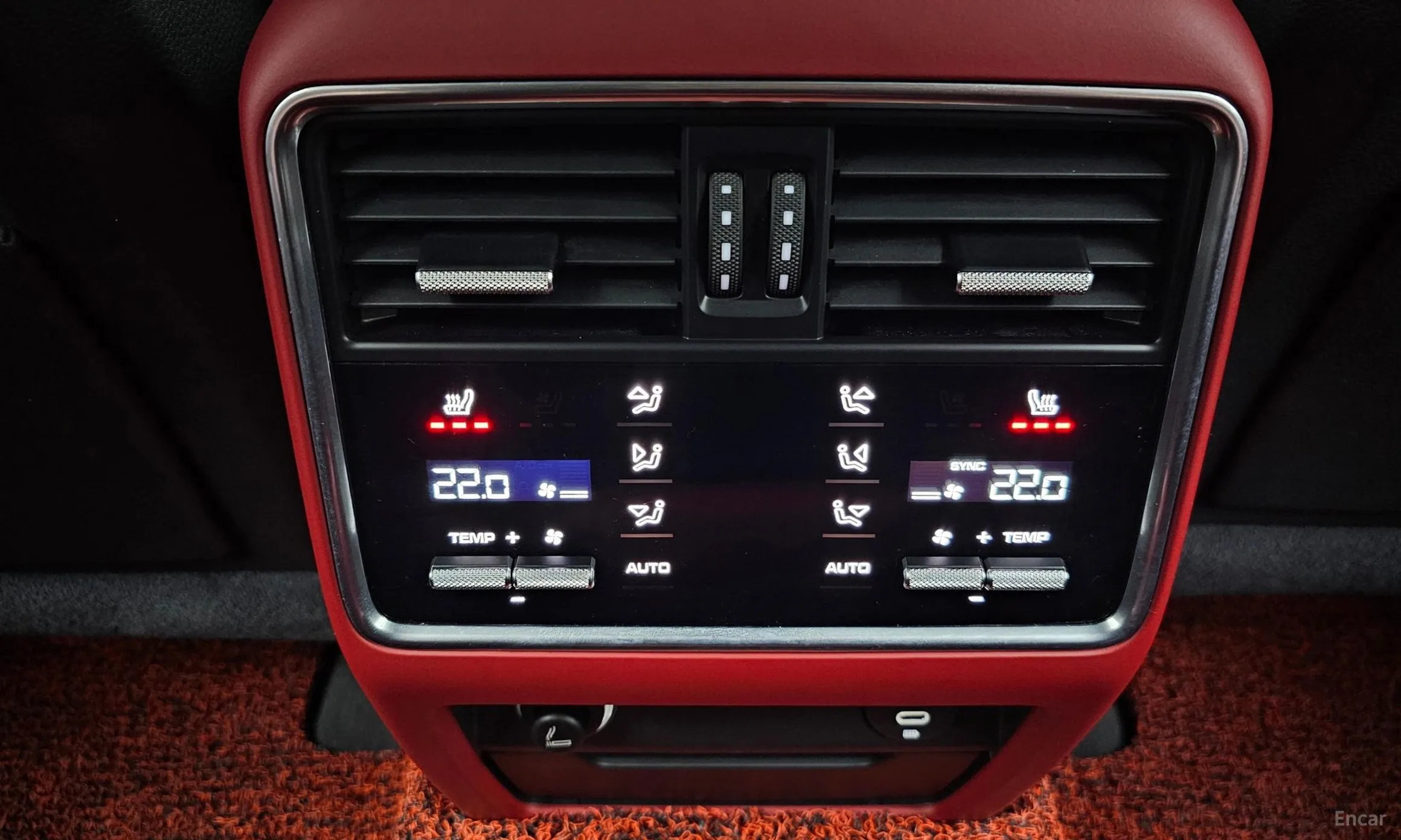 Porsche Cayenne (PO536) превью 16