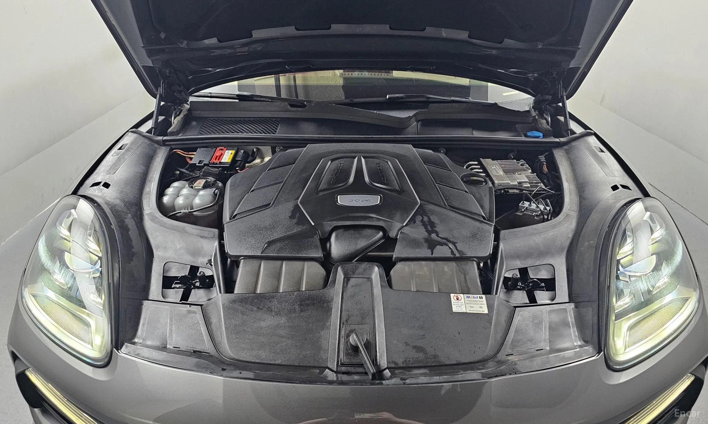 Porsche Cayenne (PO536) превью 6