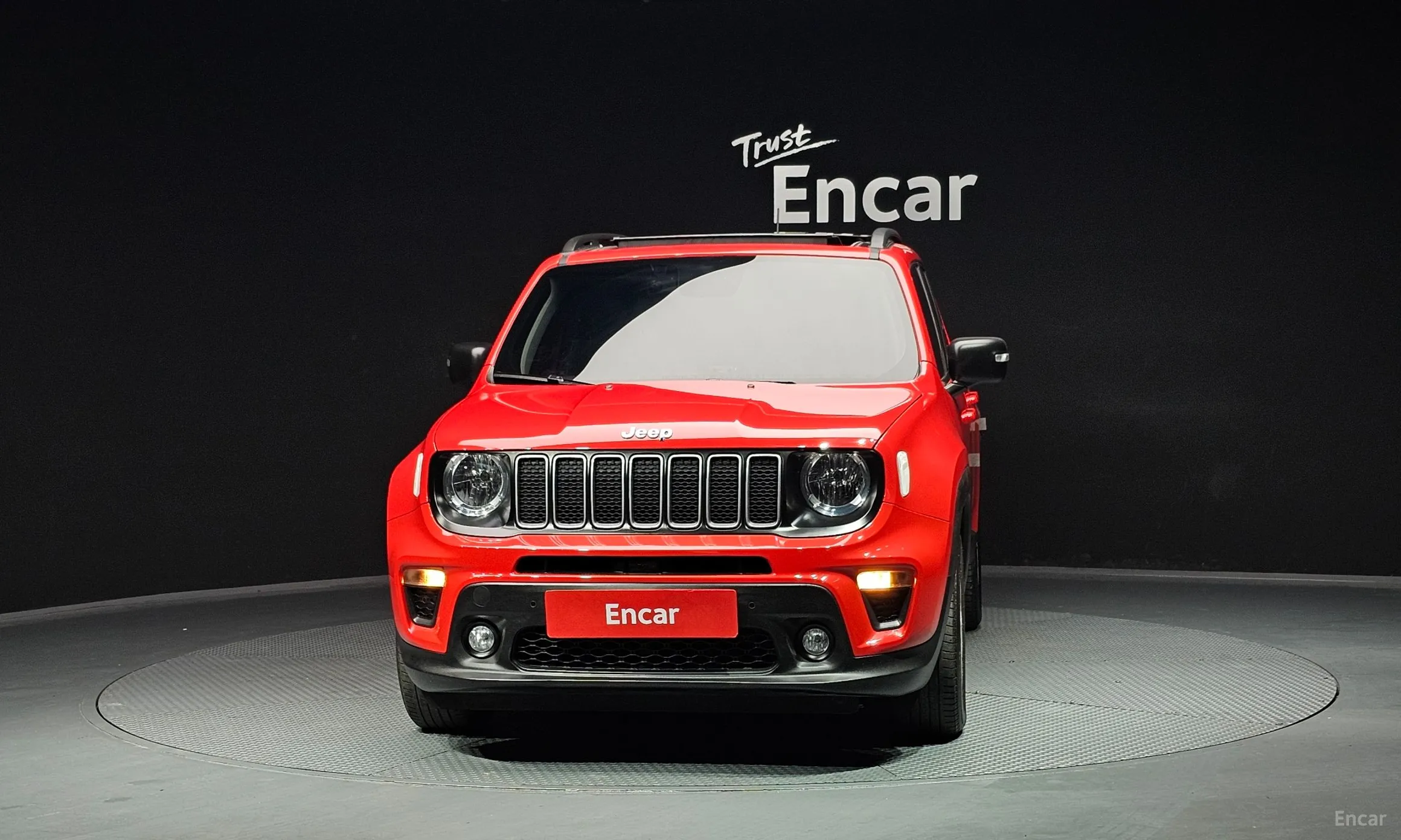 Jeep Renegade превью 3