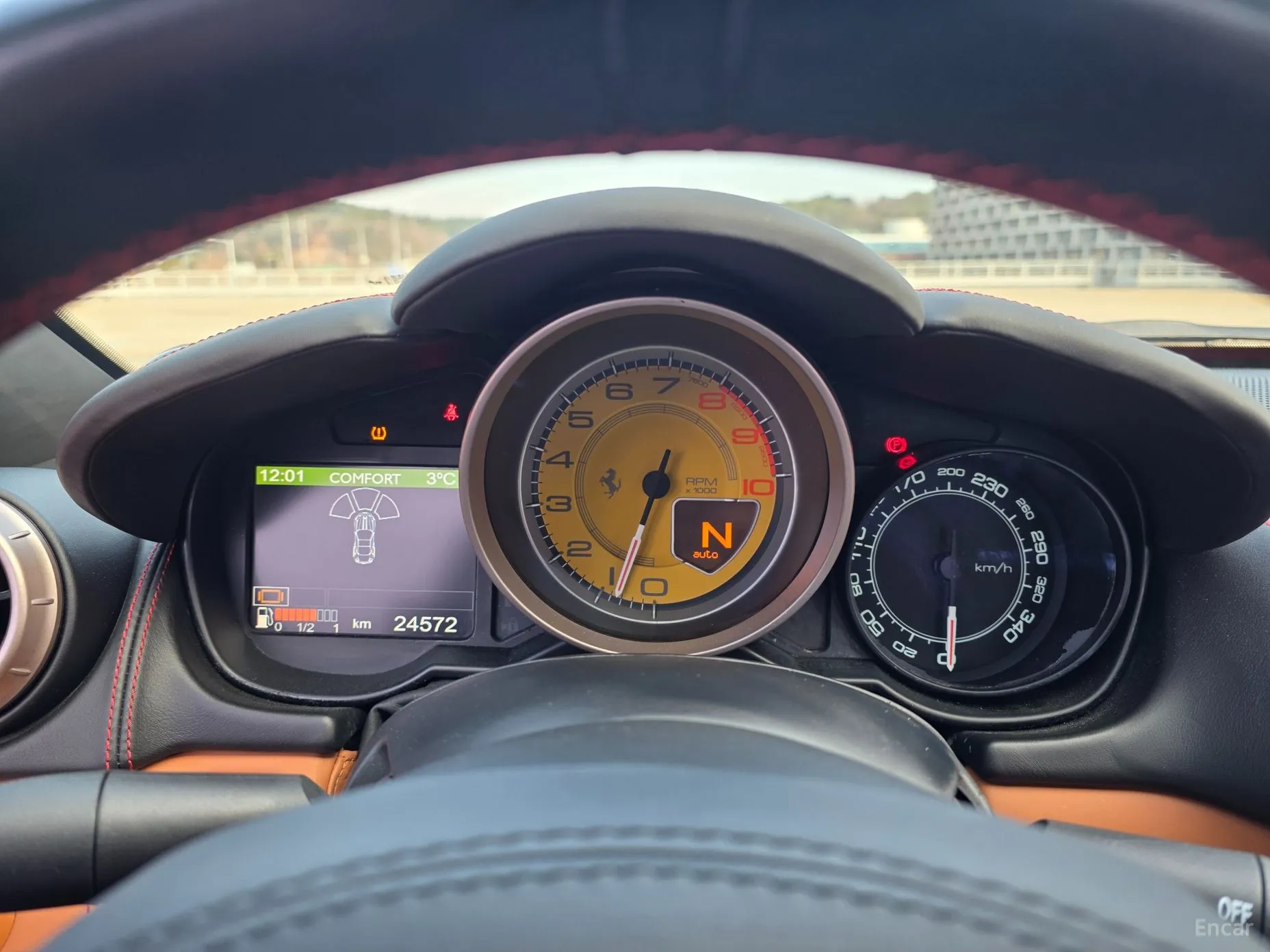 Ferrari California превью 10