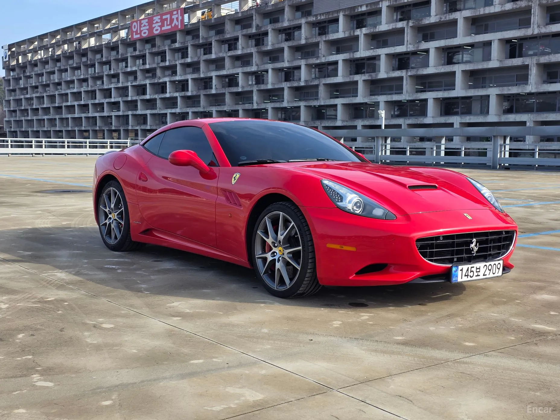Ferrari California