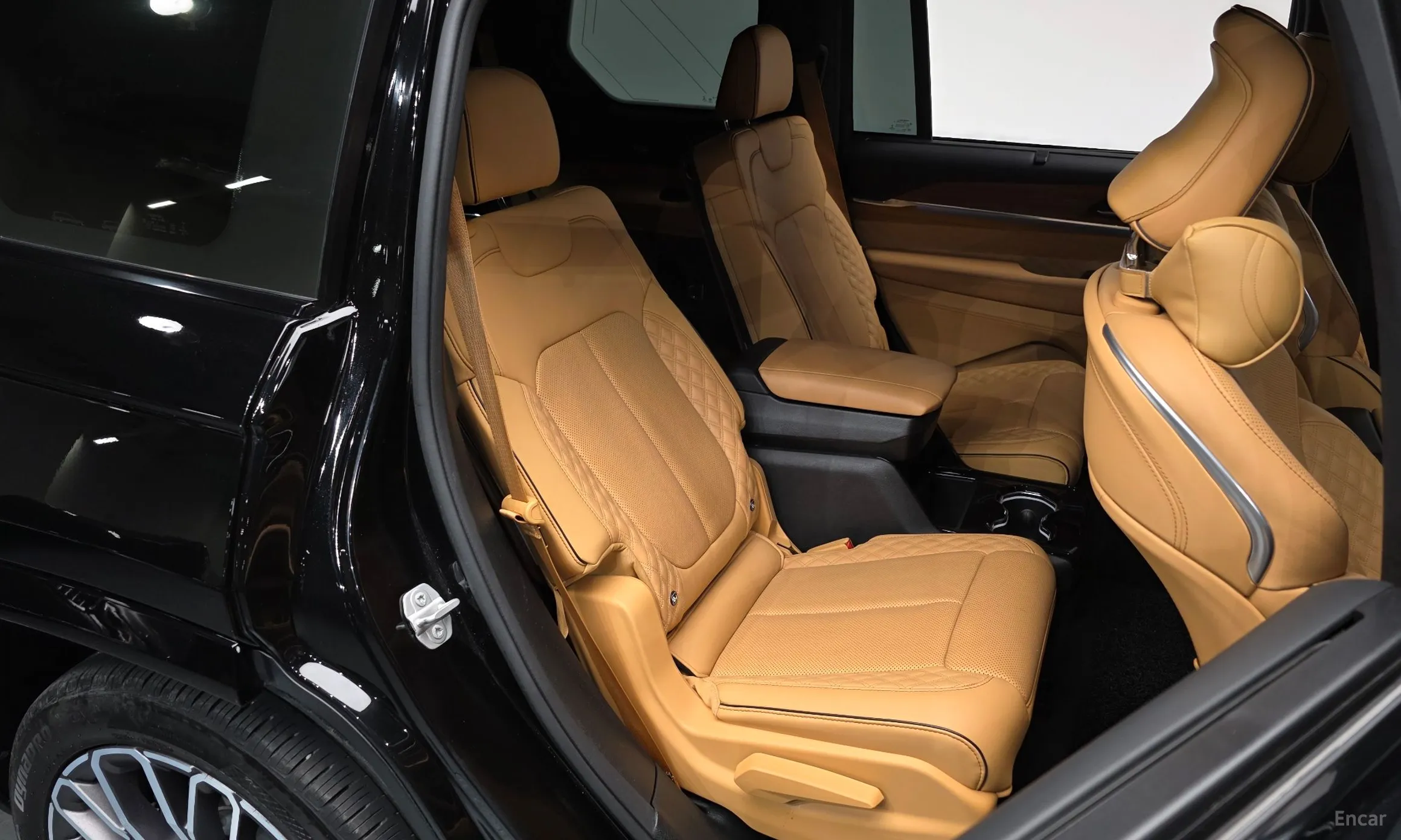 Jeep Grand Cherokee (WL) превью 11