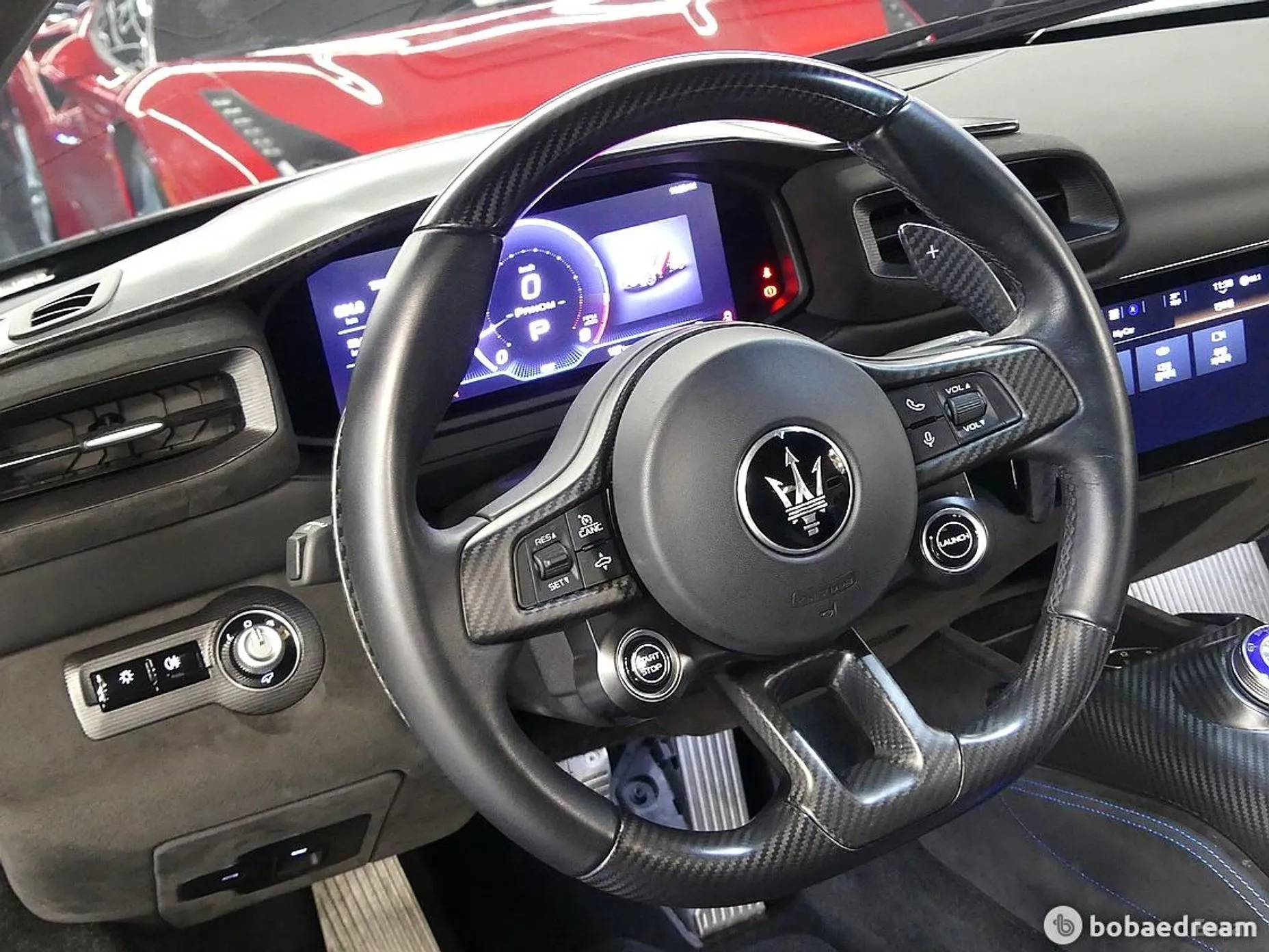 Maserati MC20 превью 9