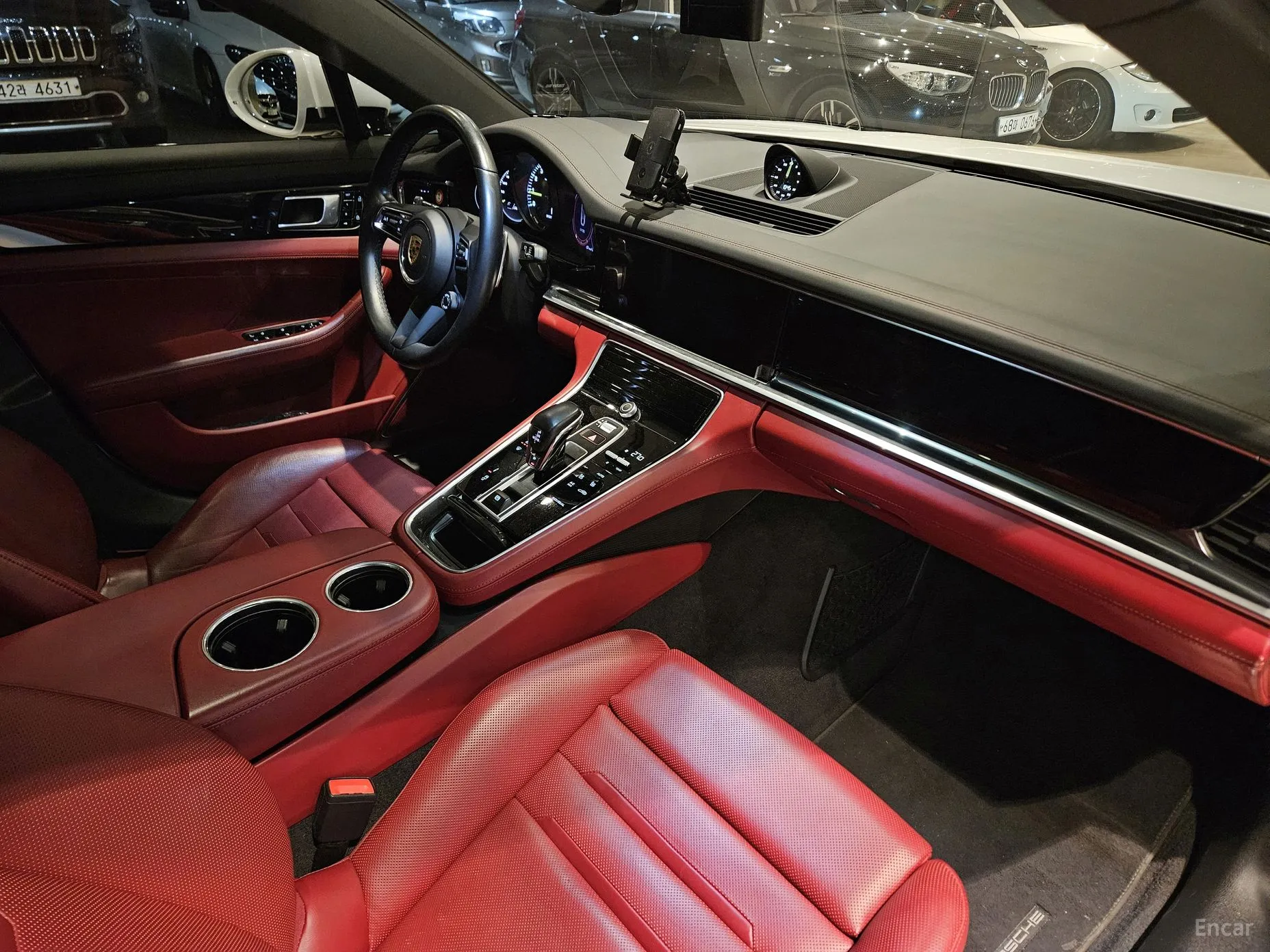 Porsche Panamera (971) превью 16