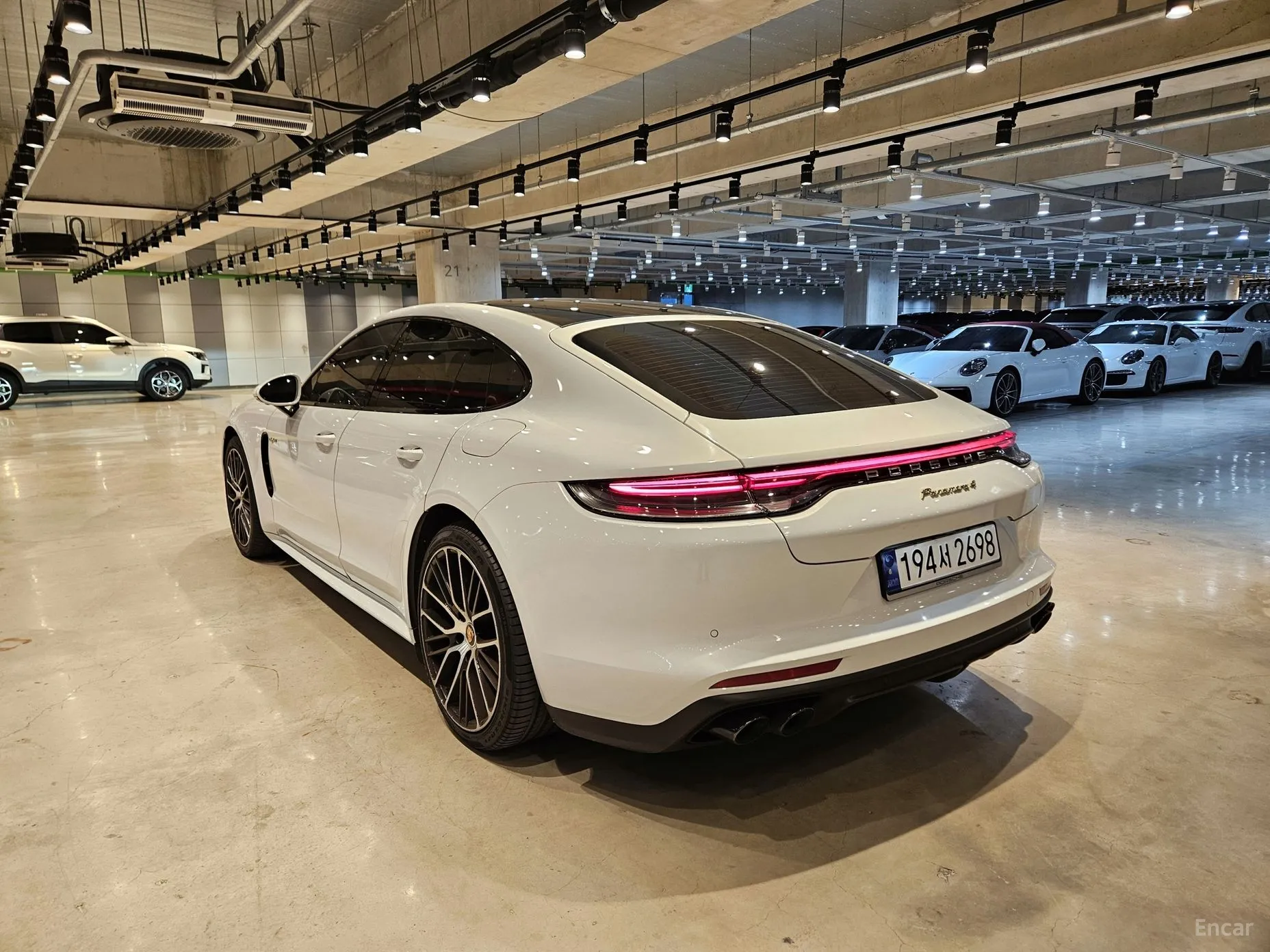 Porsche Panamera (971) превью 5