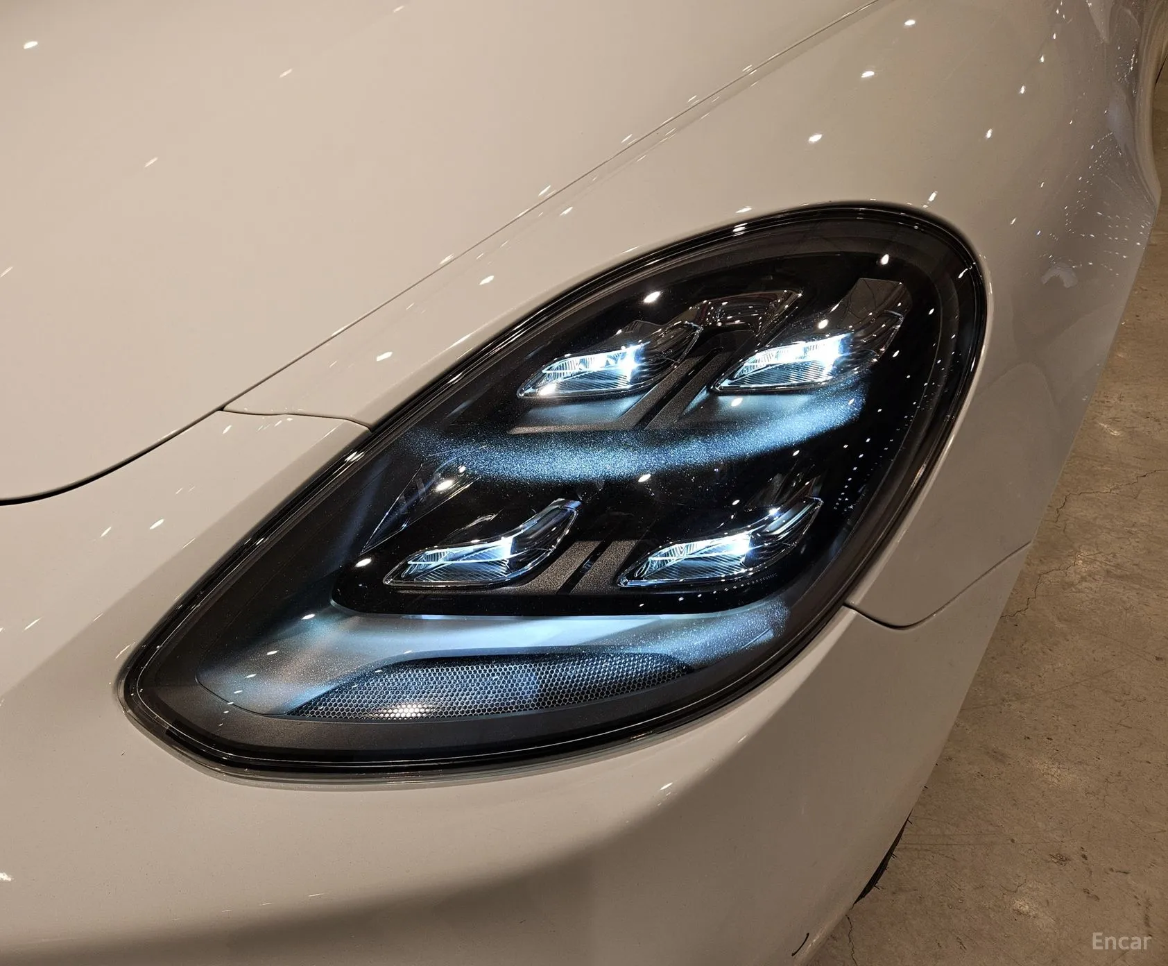 Porsche Panamera (971) превью 9