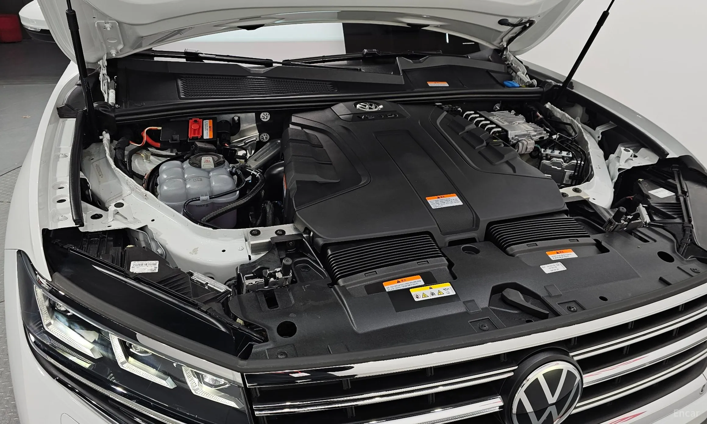 Volkswagen Touareg 3rd Generation превью 6