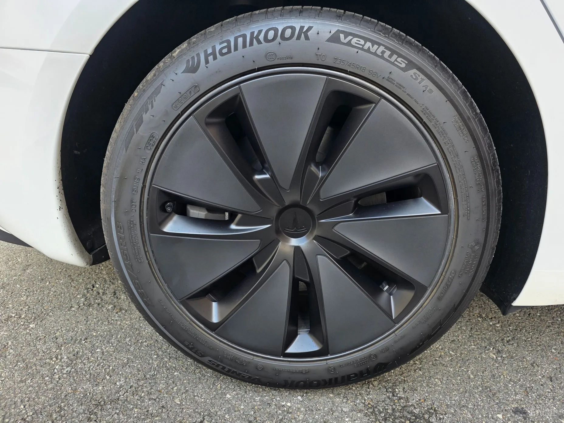 Tesla Model 3 превью 6