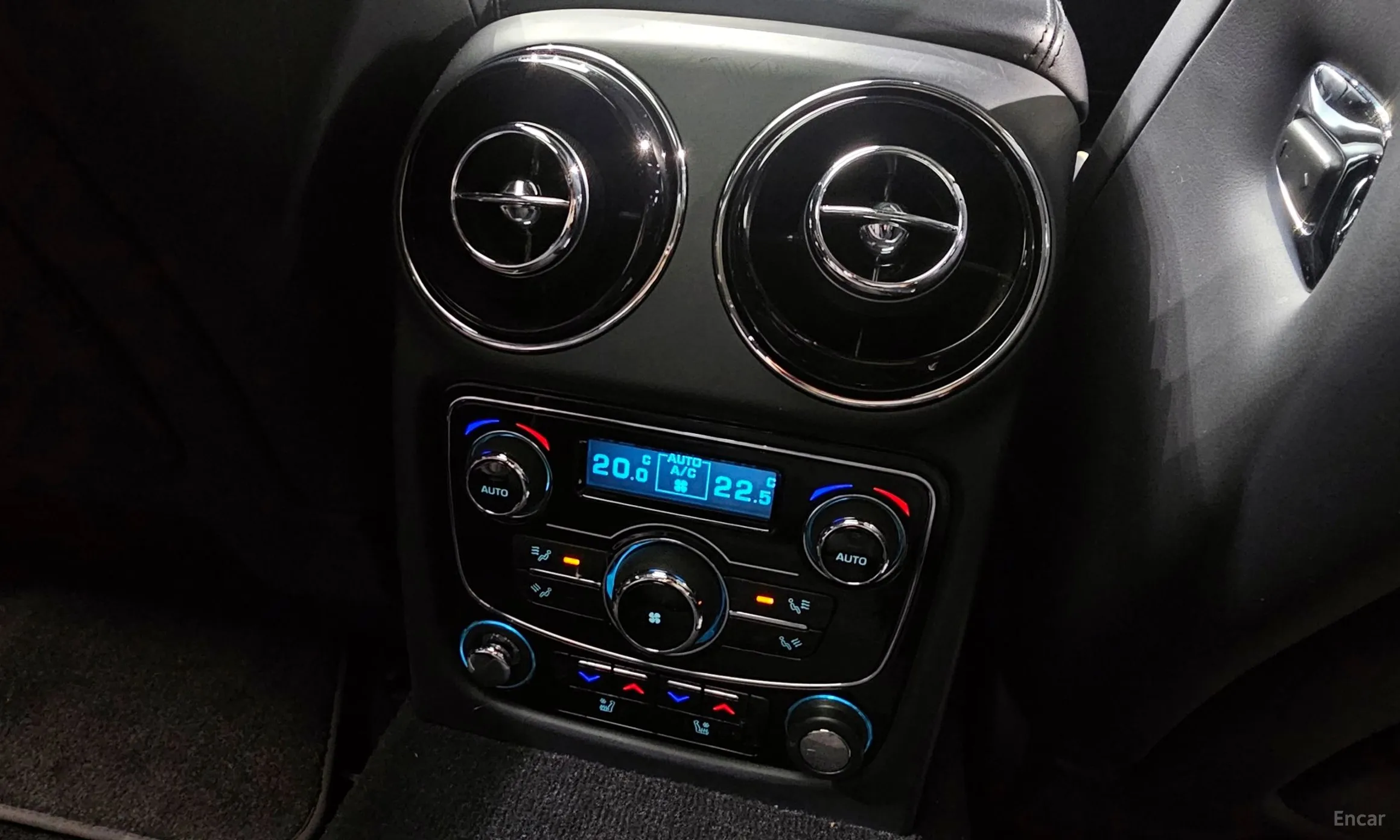 Jaguar All New XJ превью 18