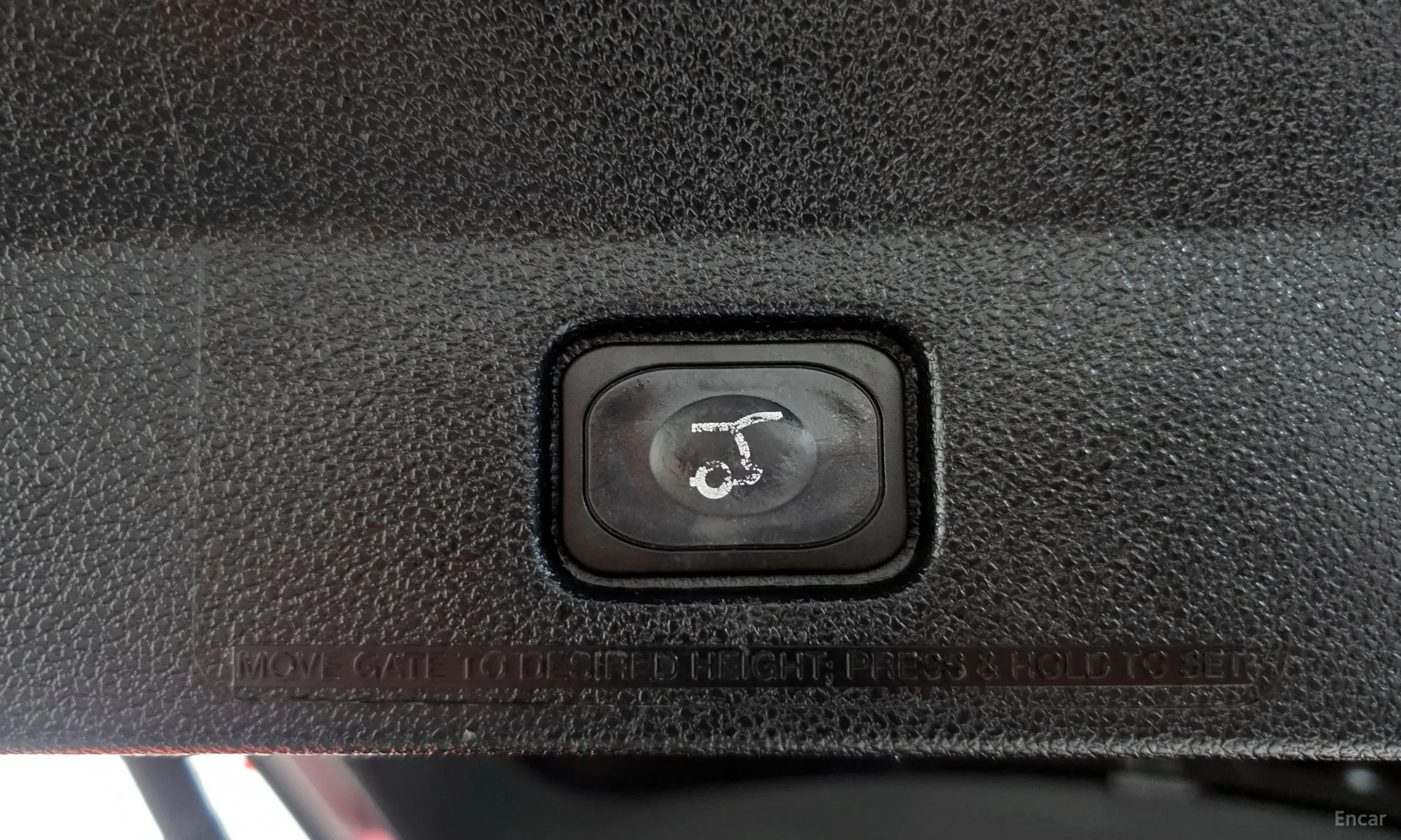 Ford Explorer превью 20