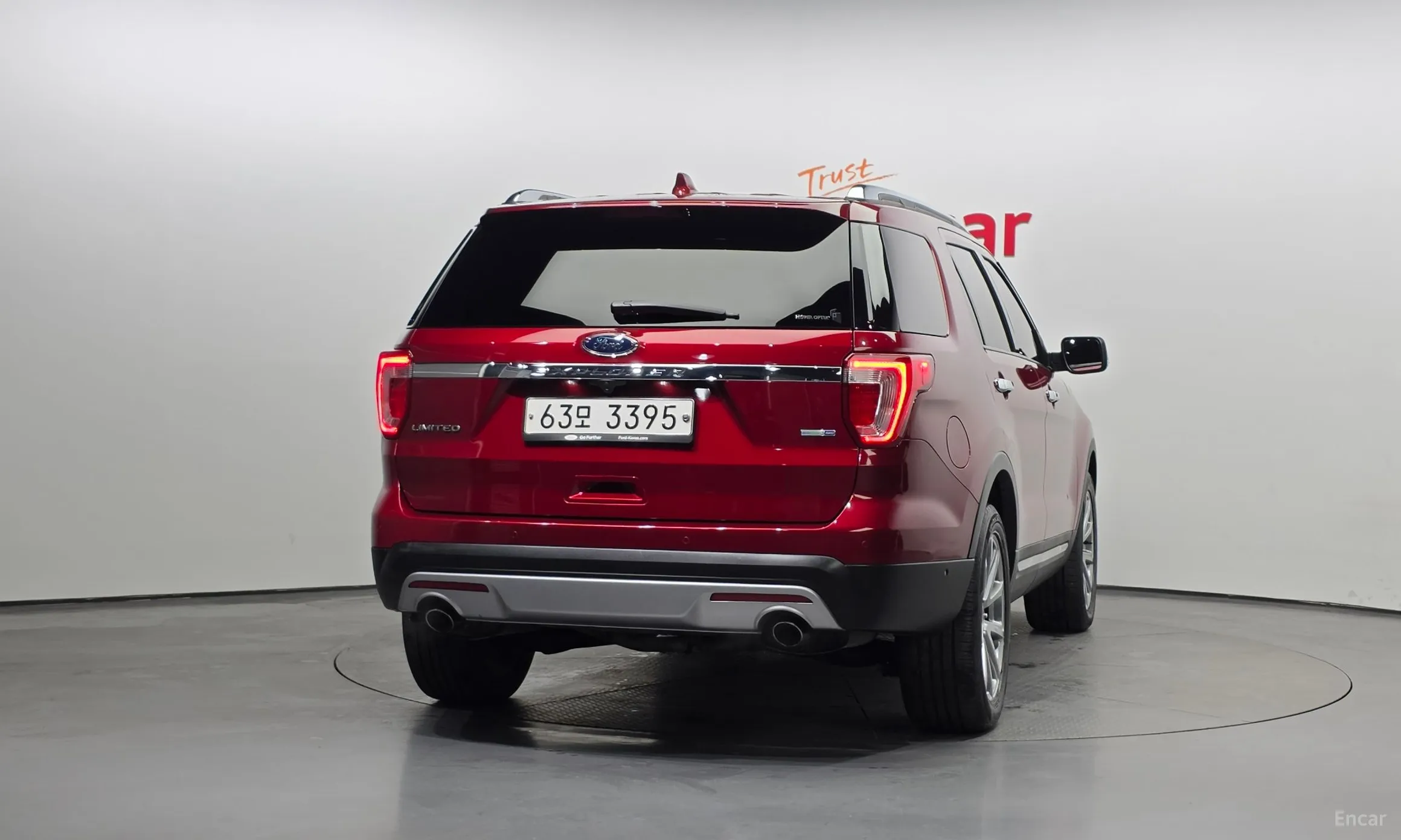 Ford Explorer превью 4