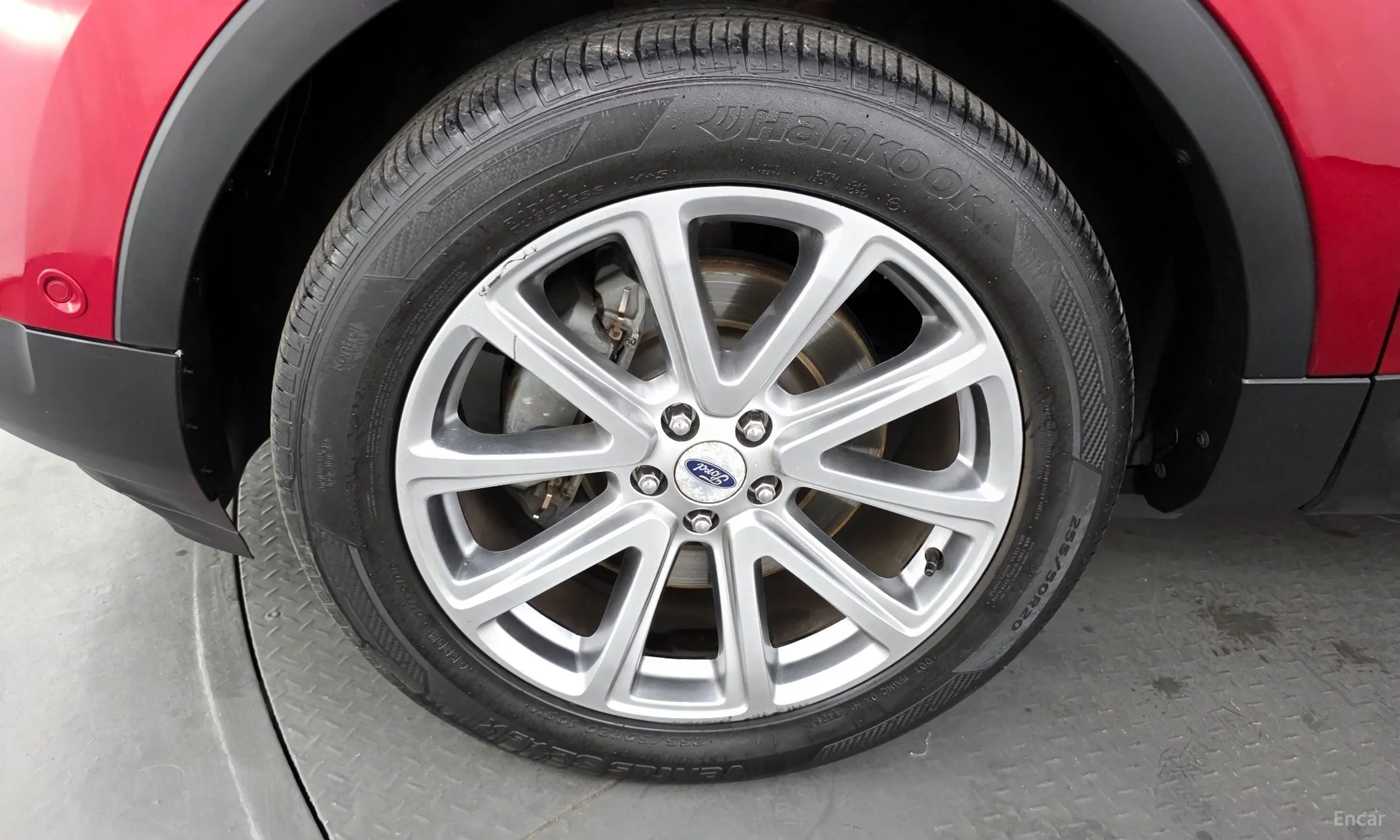 Ford Explorer превью 5