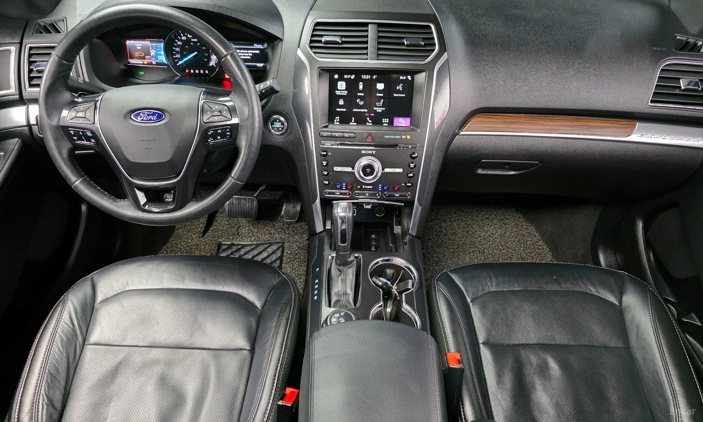 Ford Explorer превью 7
