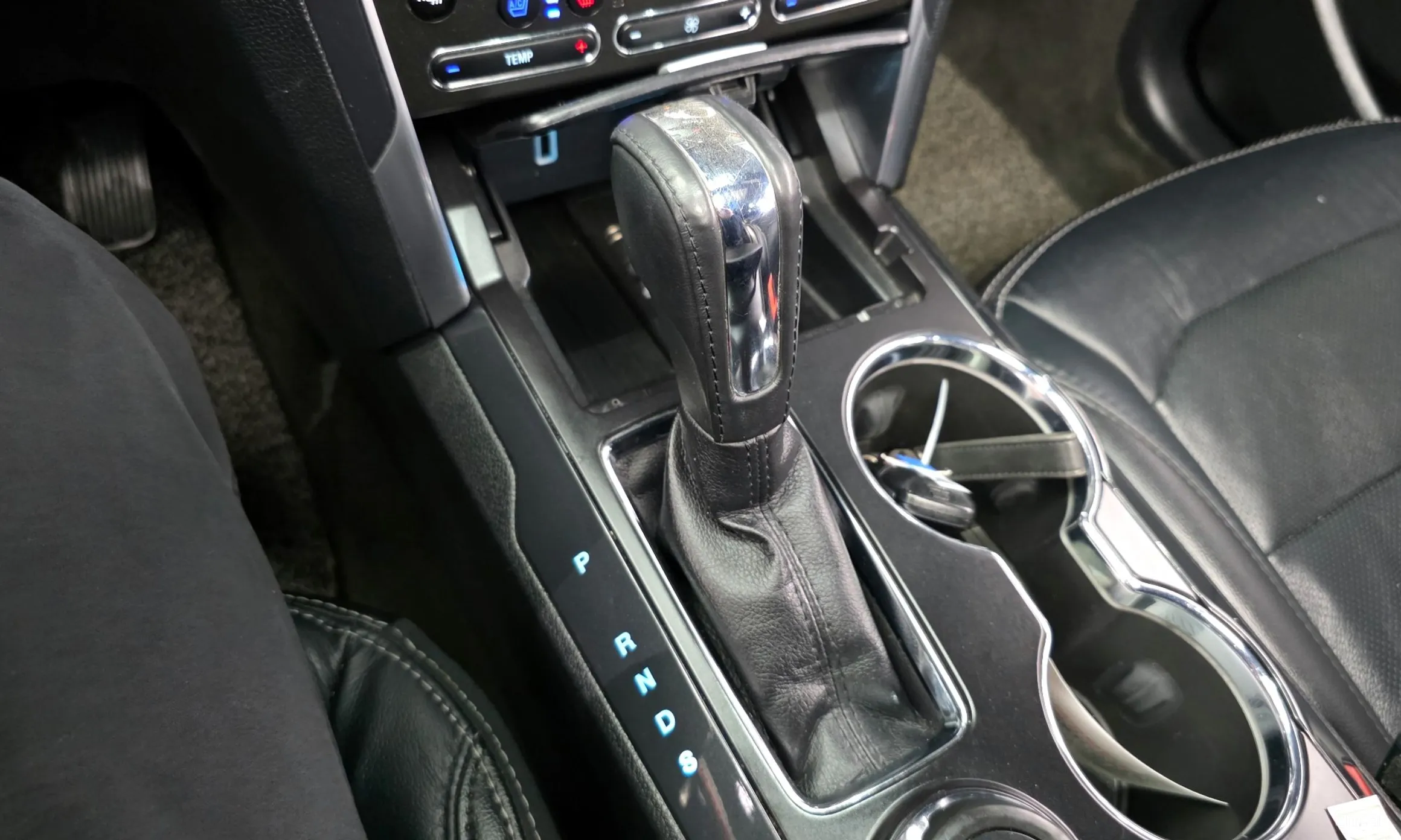 Ford Explorer превью 9