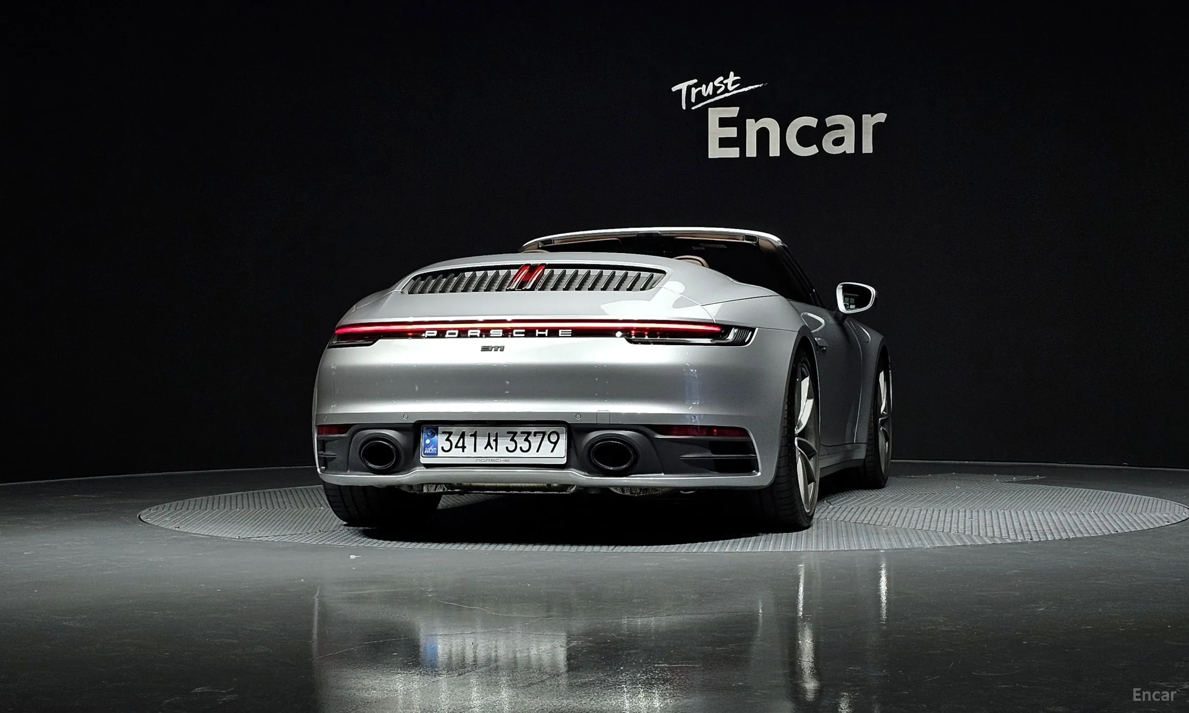 Porsche 911 (992) превью 4
