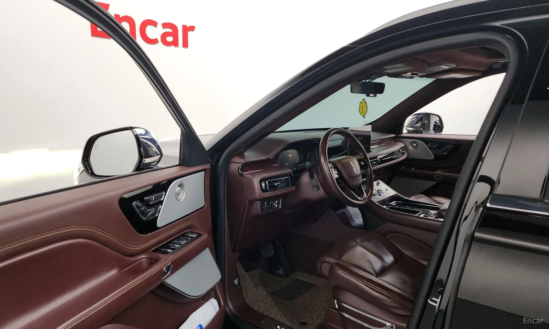 Lincoln Aviator 2nd Generation превью 10