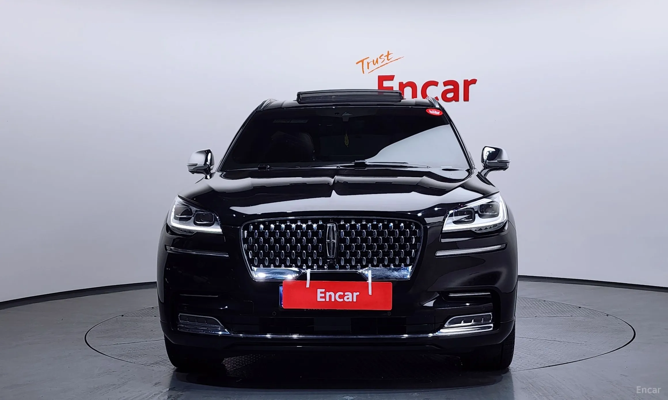 Lincoln Aviator 2nd Generation превью 3