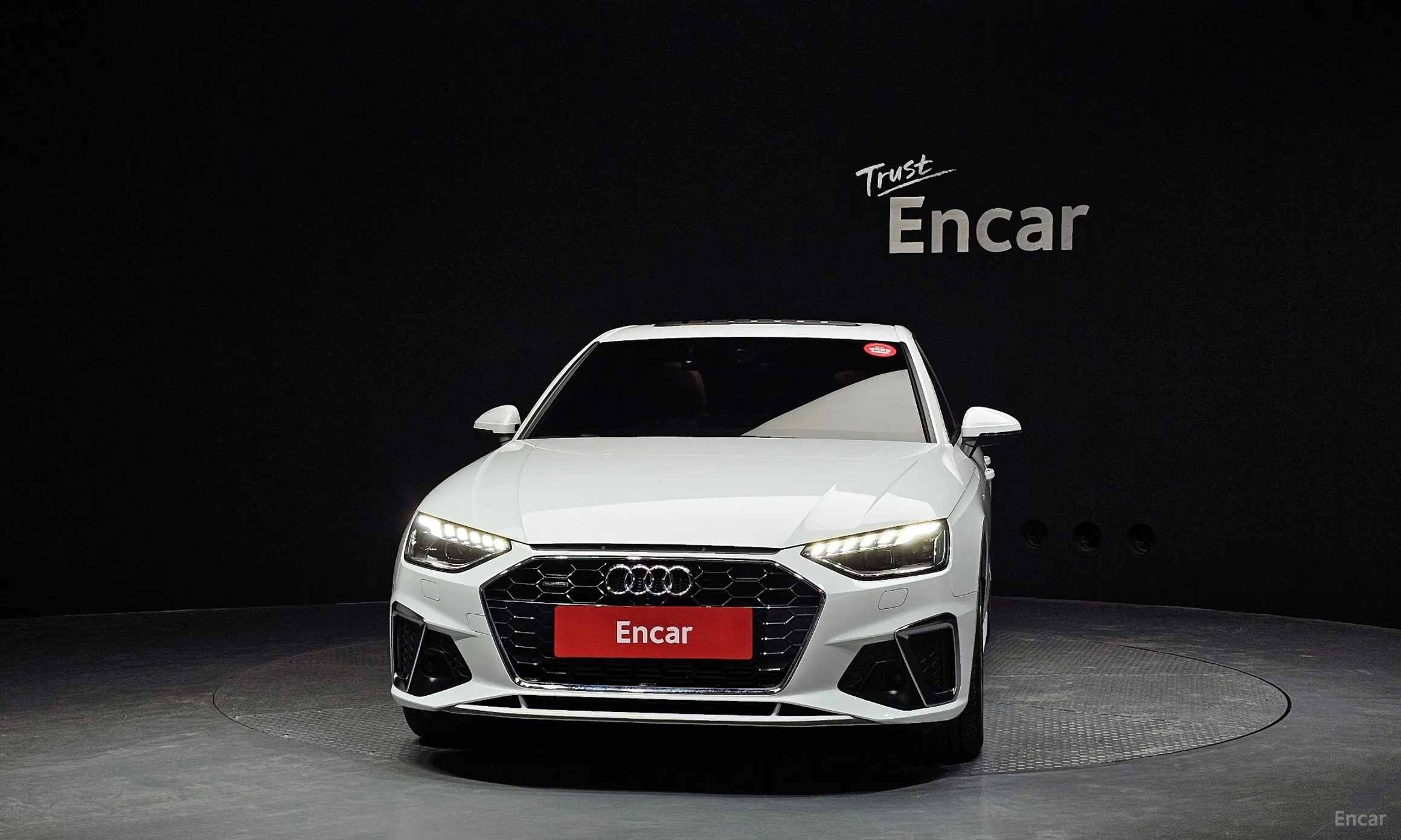 Audi A4 (B9) превью 3