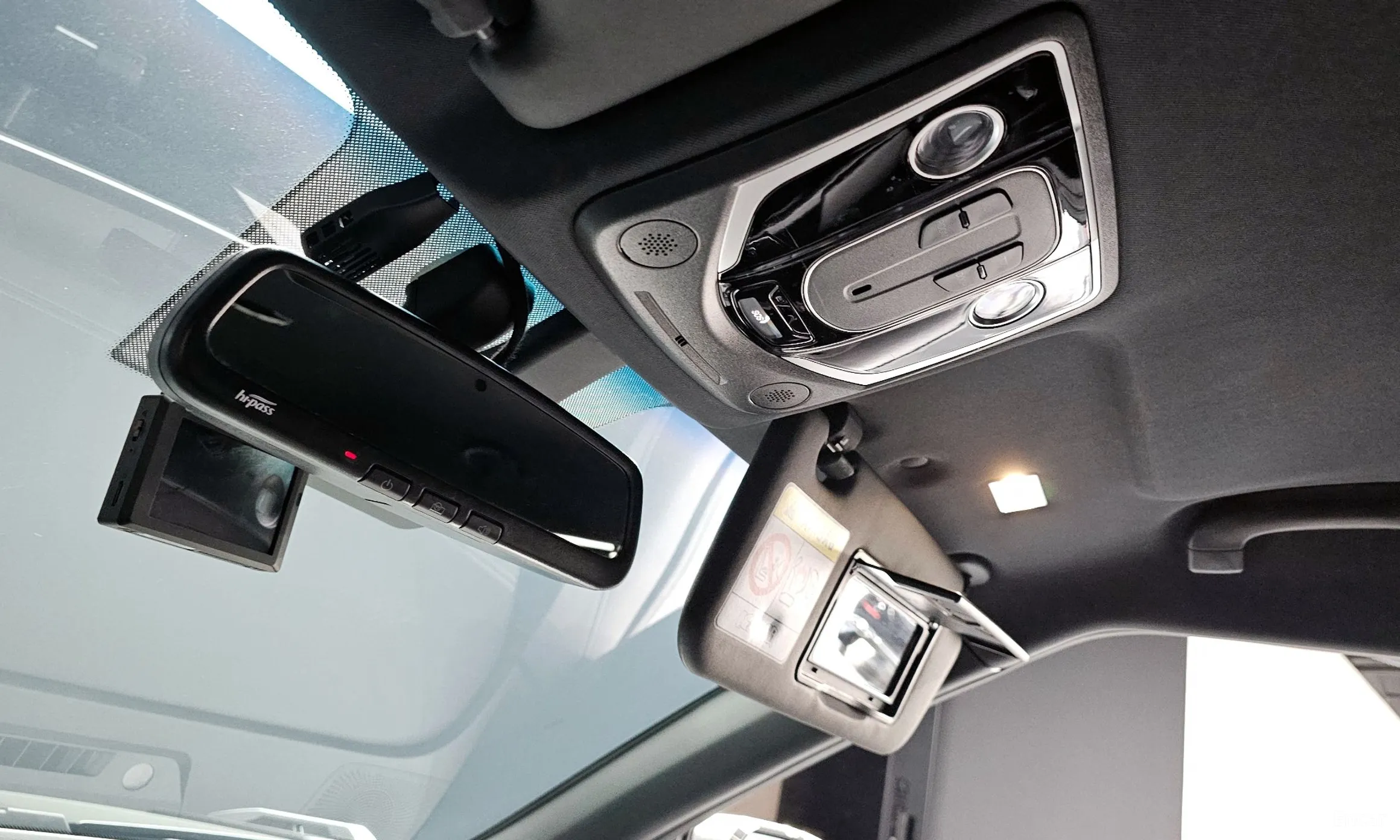 KG Mobility (SsangYong) Torres превью 17