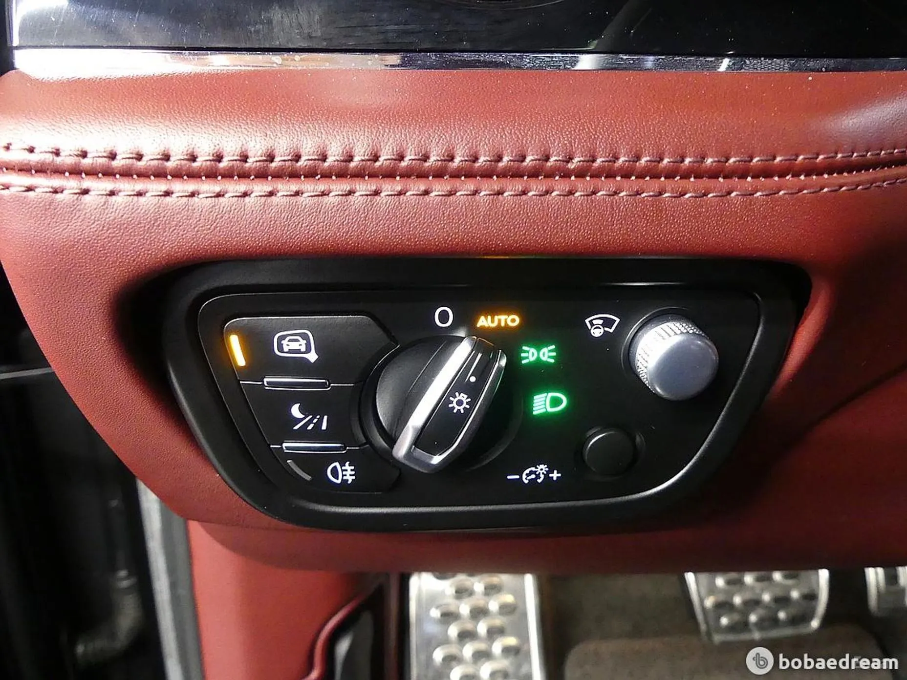 Bentley Bentayga превью 13