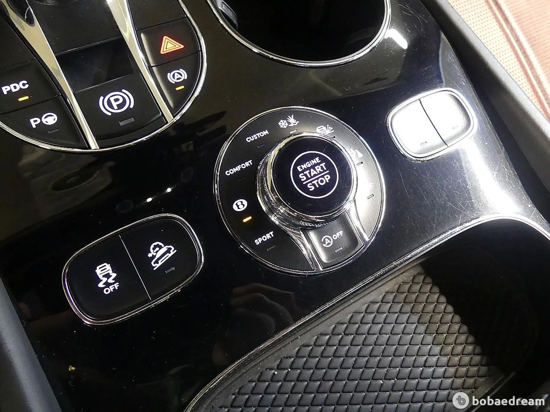 Bentley Bentayga превью 18