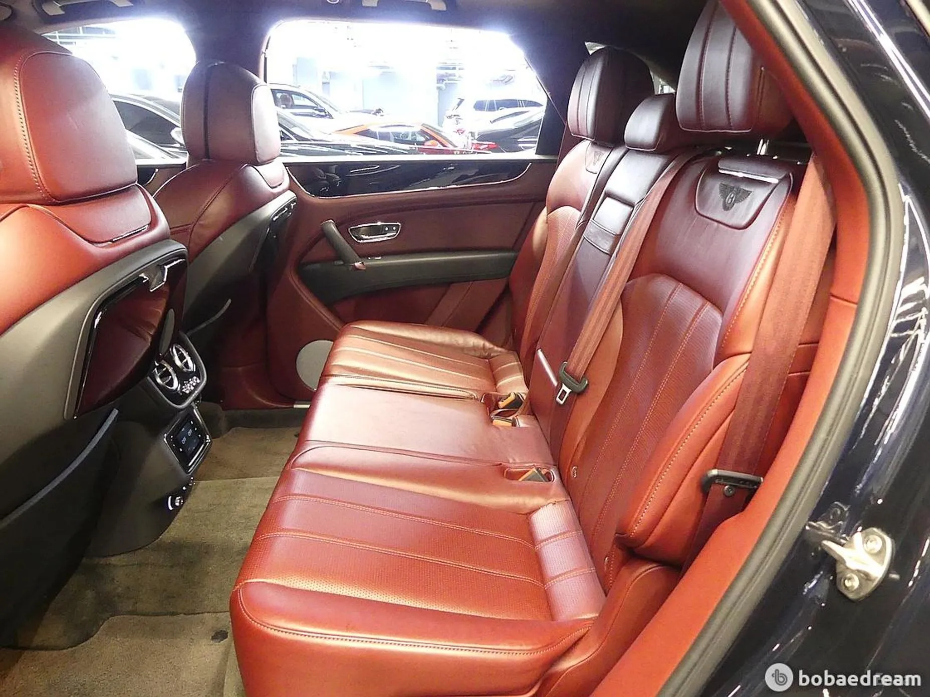 Bentley Bentayga превью 20