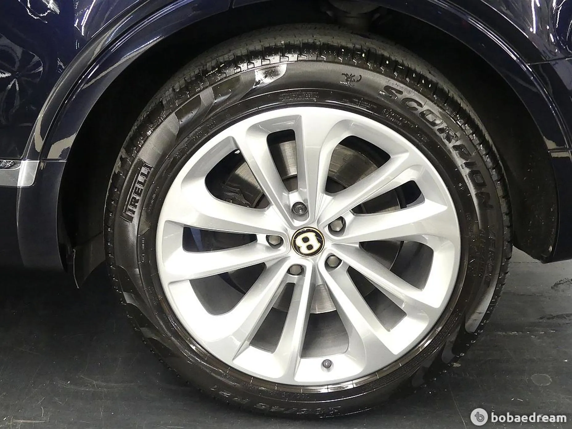 Bentley Bentayga превью 5
