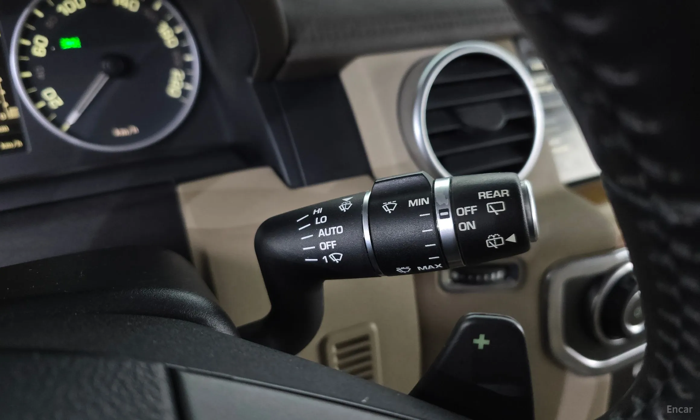 Land Rover Discovery 4 превью 17