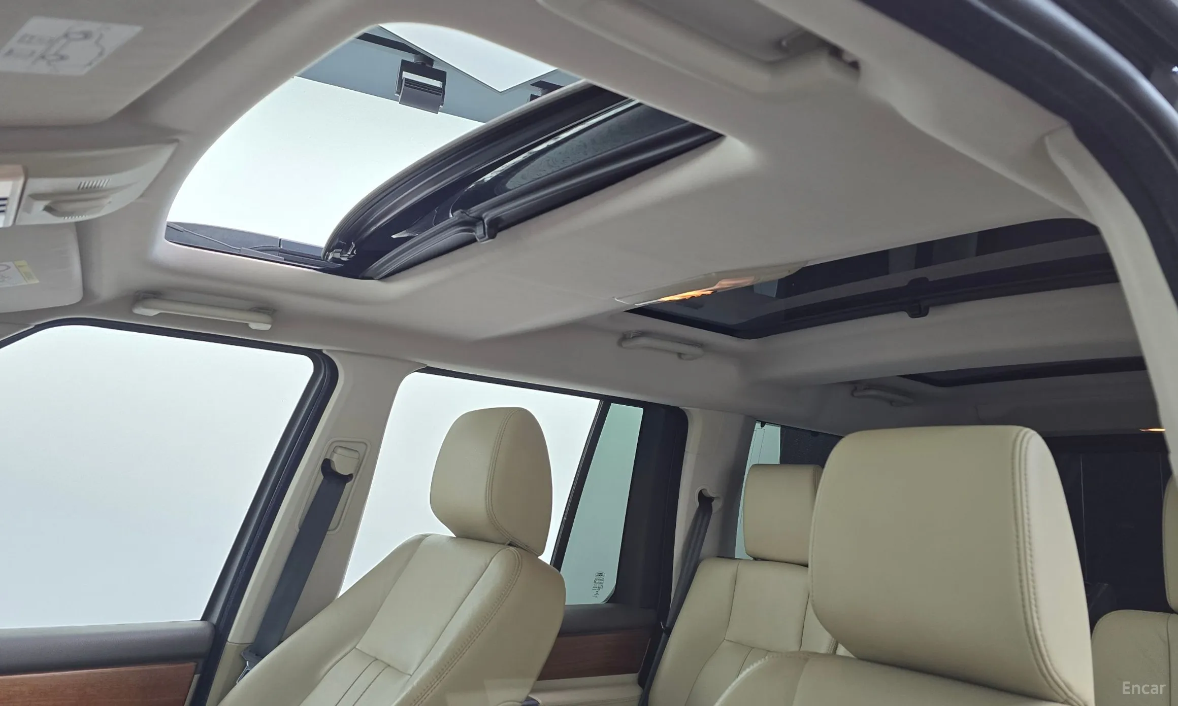 Land Rover Discovery 4 превью 19