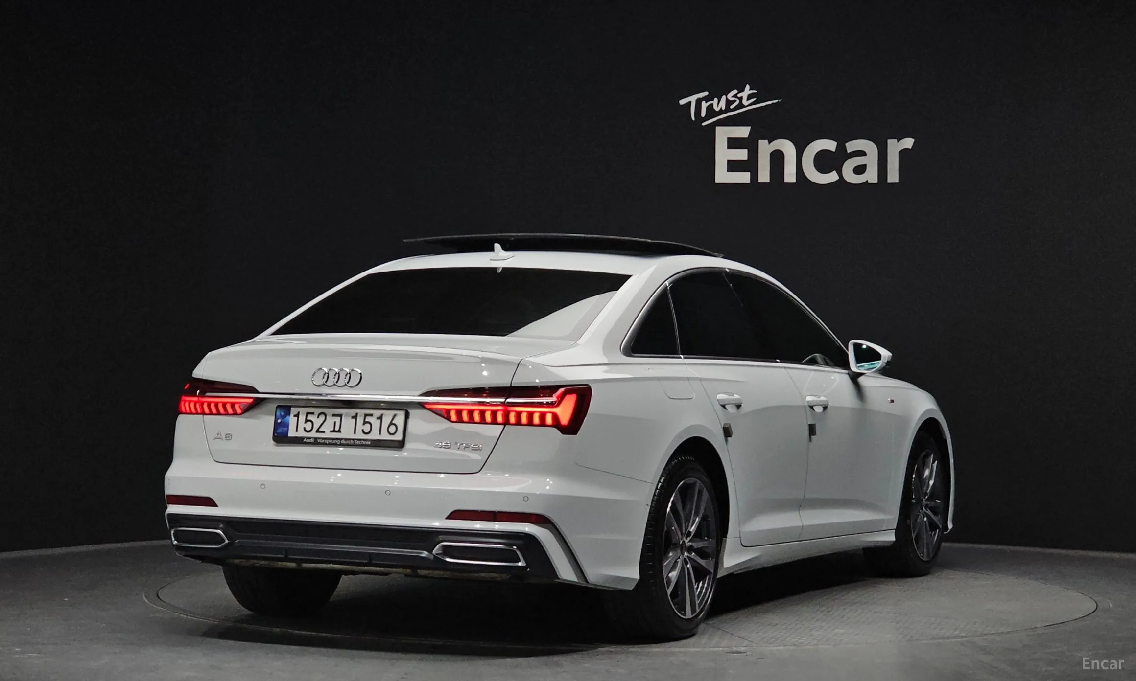 Audi A6 (C8)