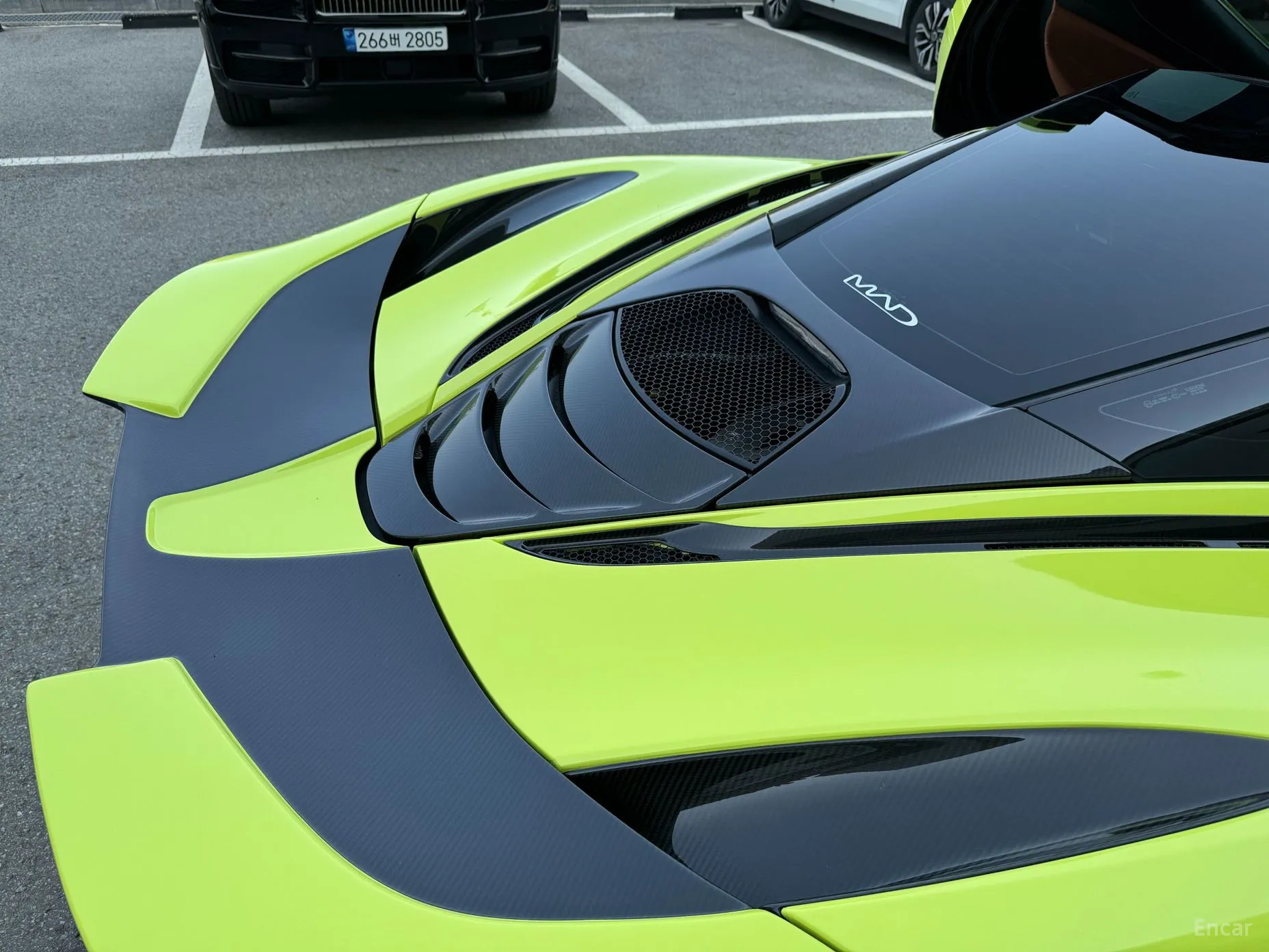 McLaren 720S превью 18