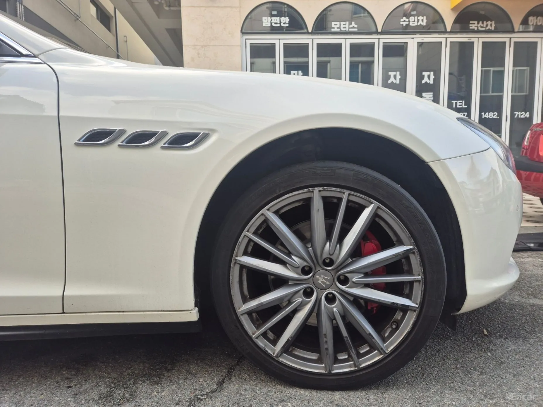 Maserati Quattroporte превью 5