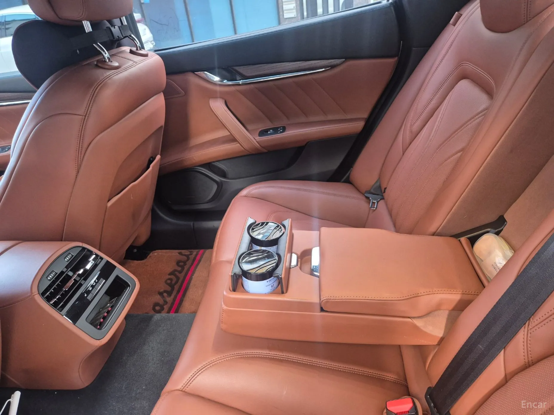 Maserati Quattroporte превью 7