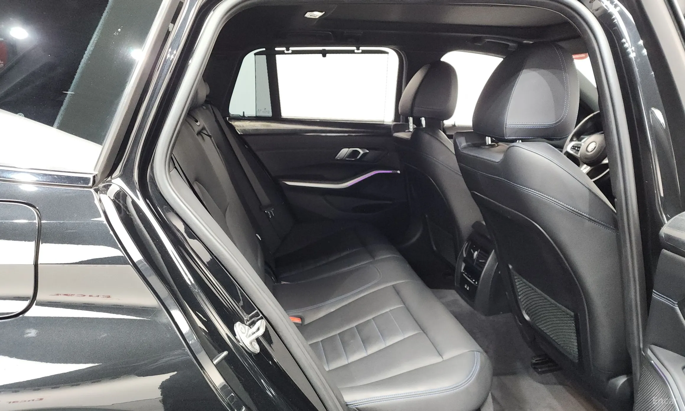 BMW 3 Series (G20) превью 12