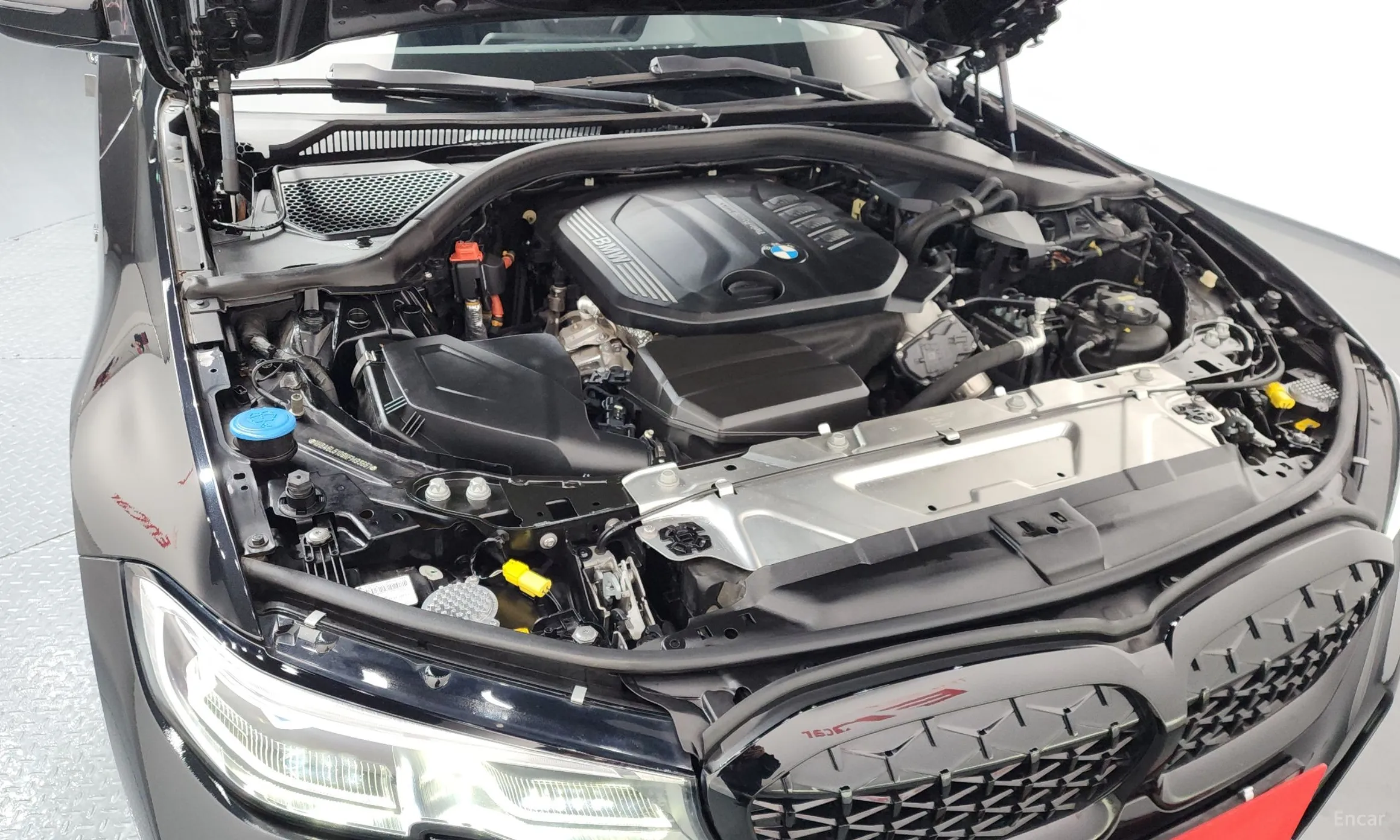 BMW 3 Series (G20) превью 6