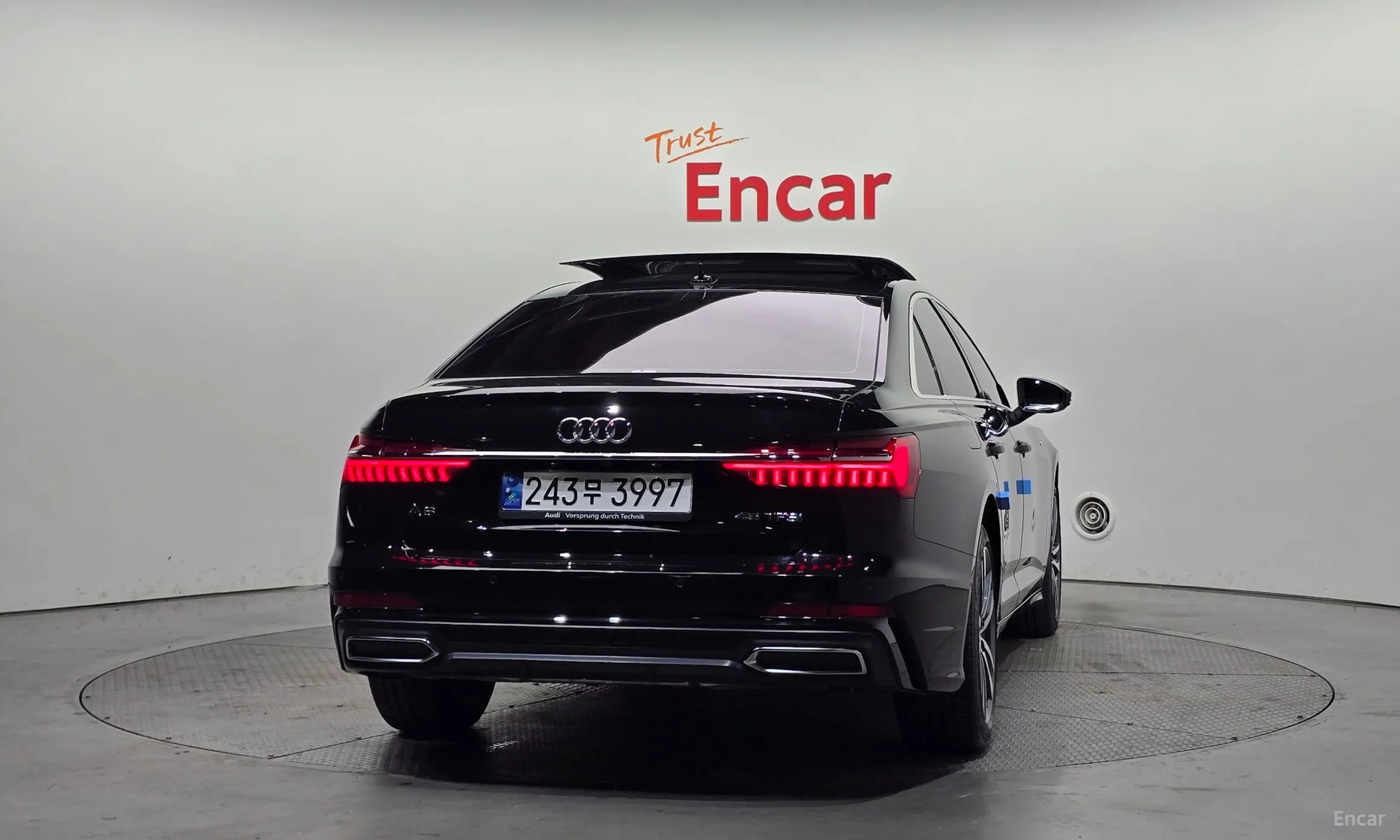 Audi A6 (C8) превью 4