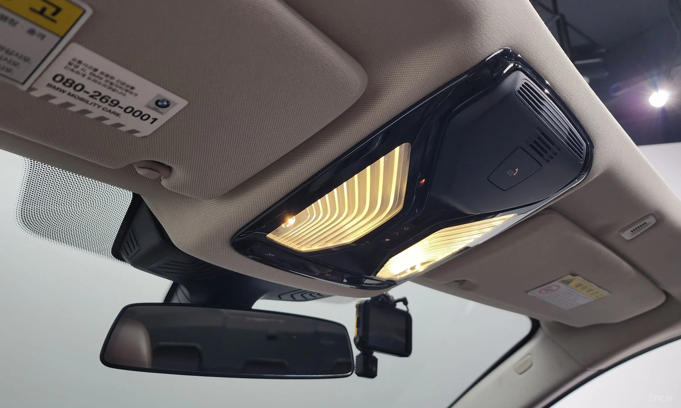 BMW 5 Series (G30) превью 19