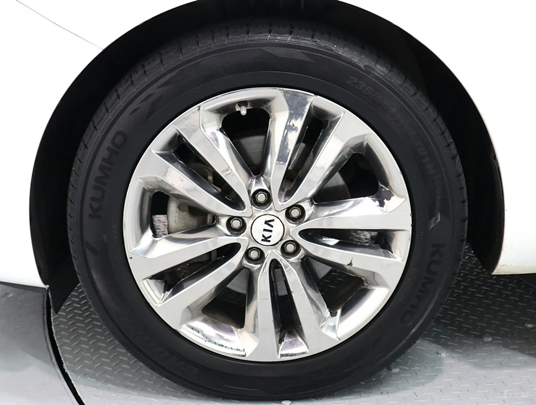 Kia Carnival превью 19