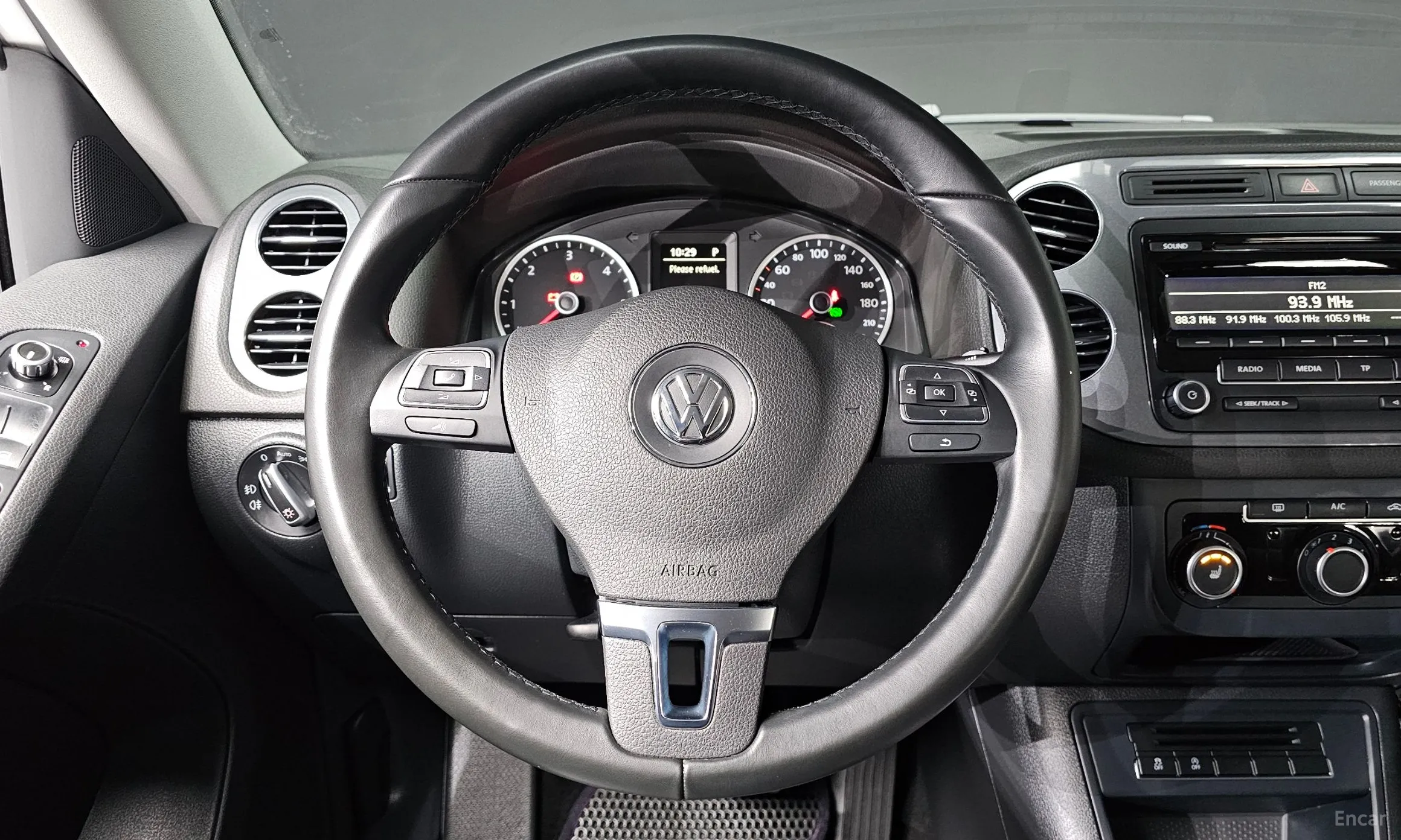 Volkswagen New Tiguan превью 16