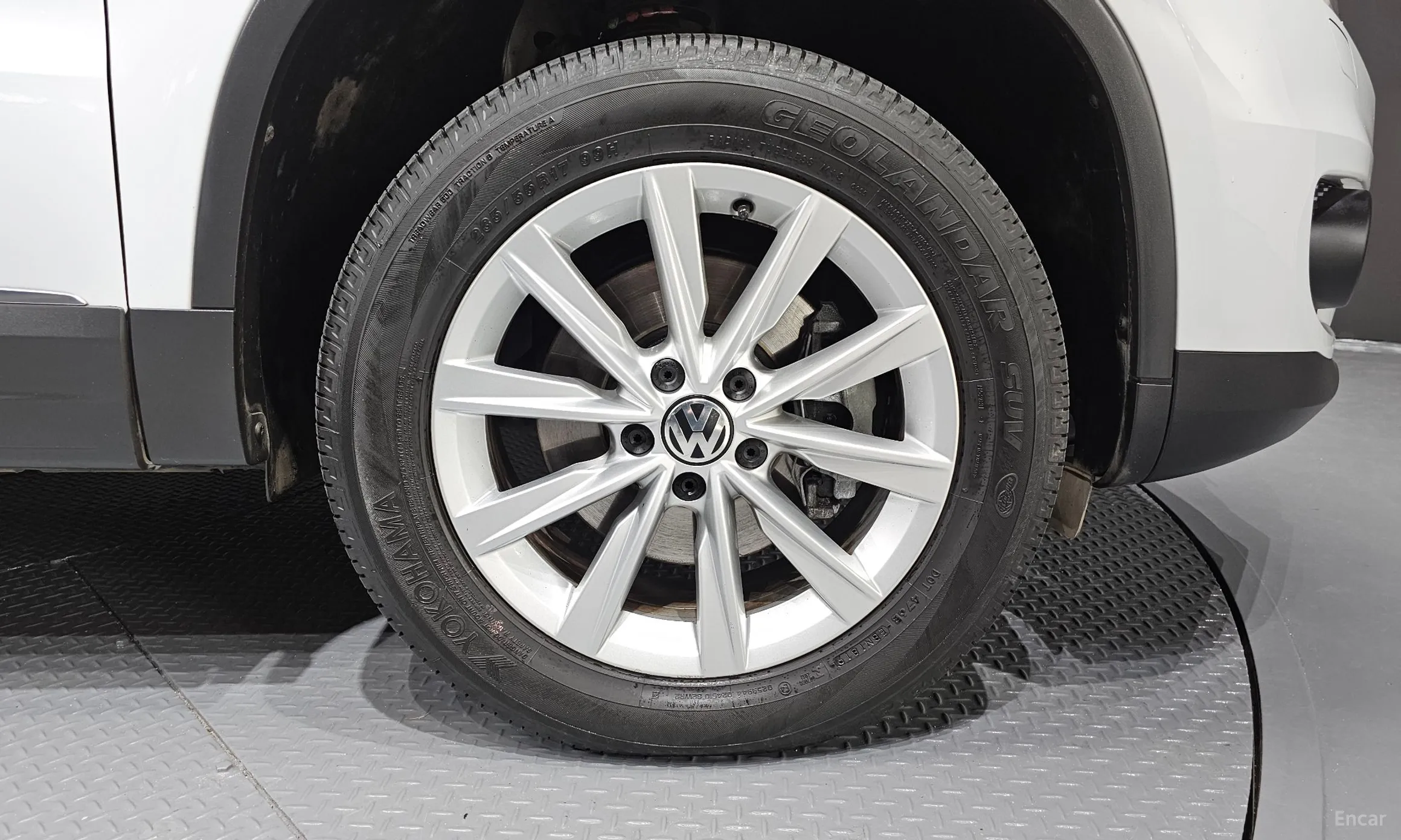 Volkswagen New Tiguan превью 5