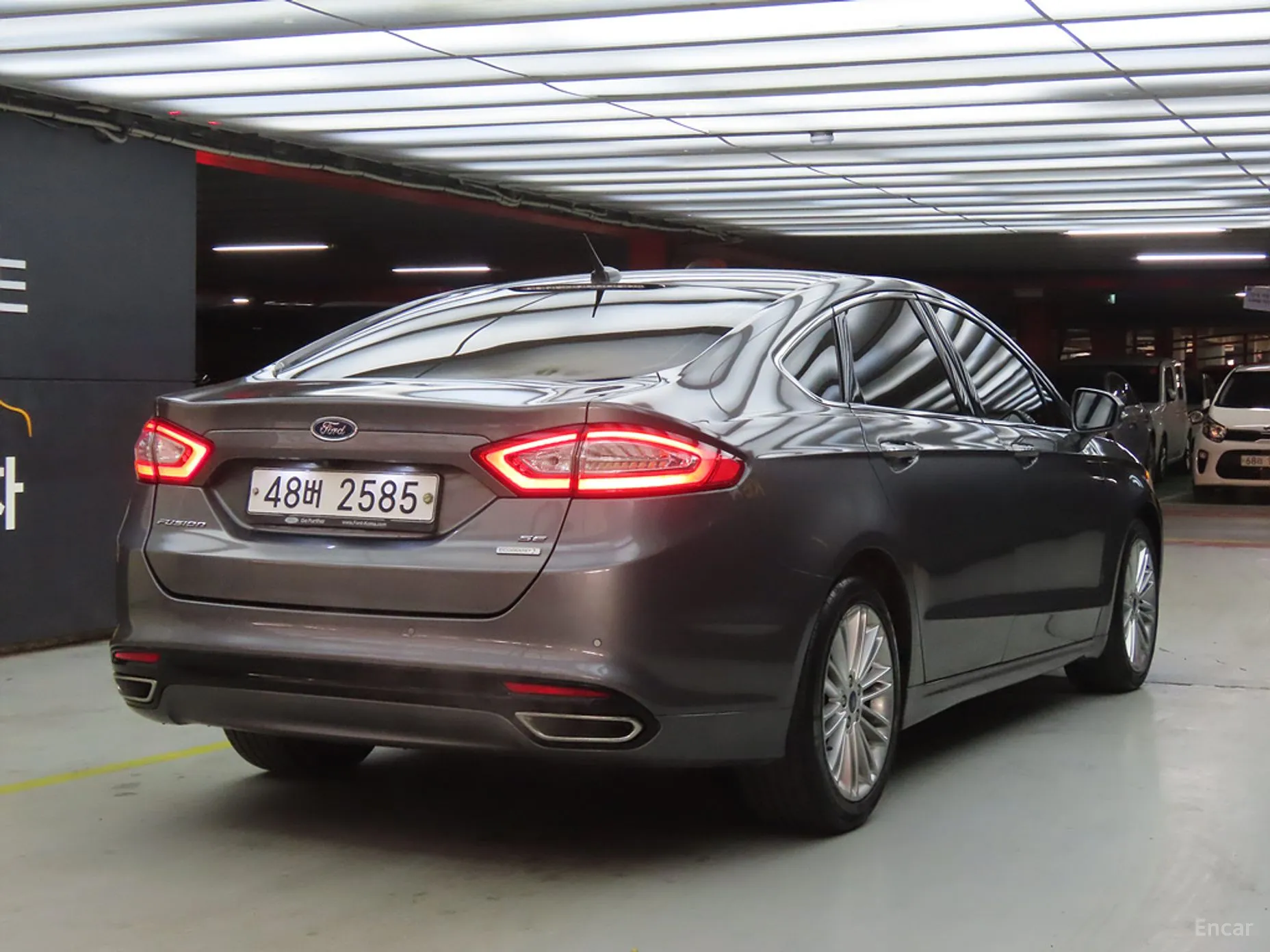 Ford Fusion превью 4