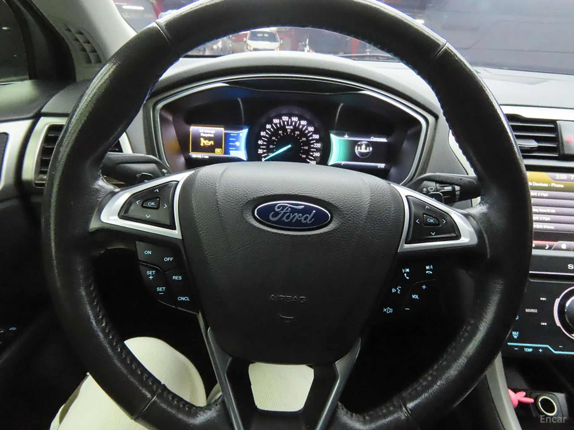 Ford Fusion превью 8