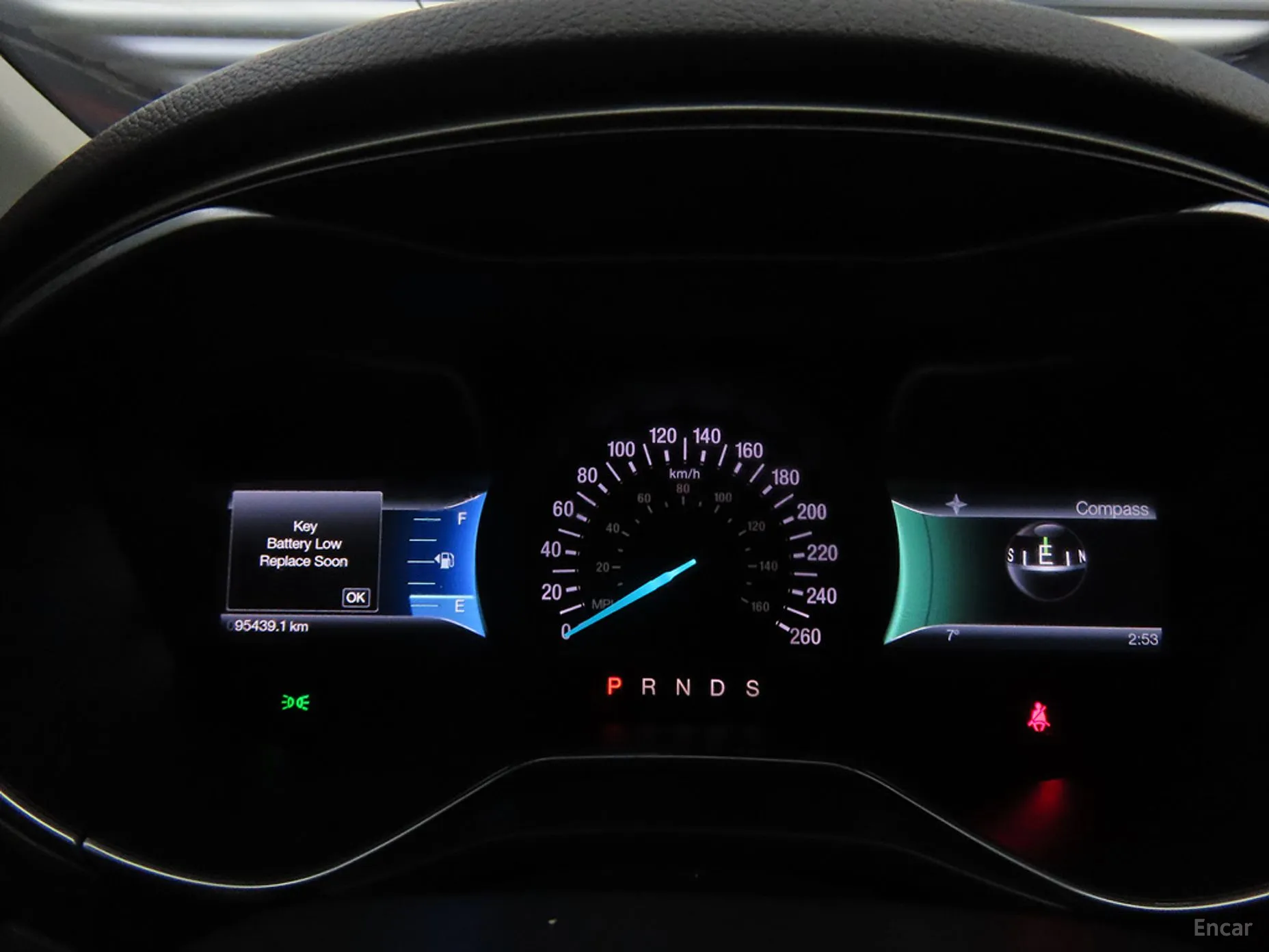Ford Fusion превью 9