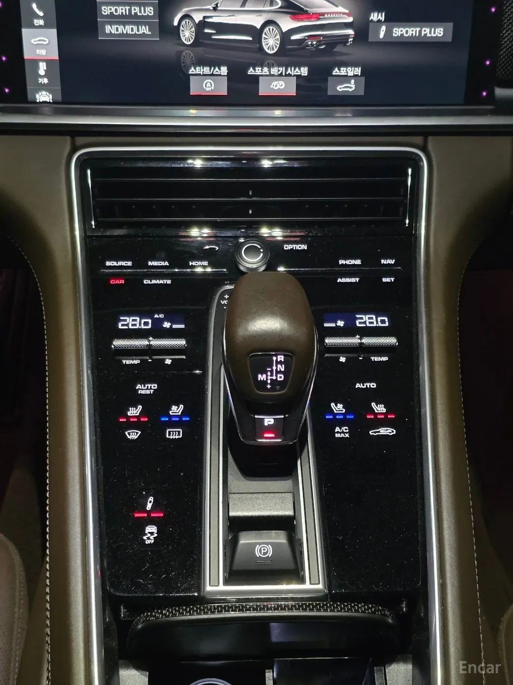 Porsche Panamera (971) превью 11