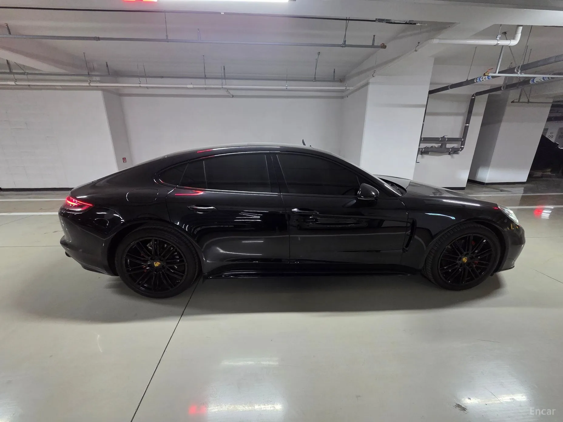 Porsche Panamera (971) превью 3